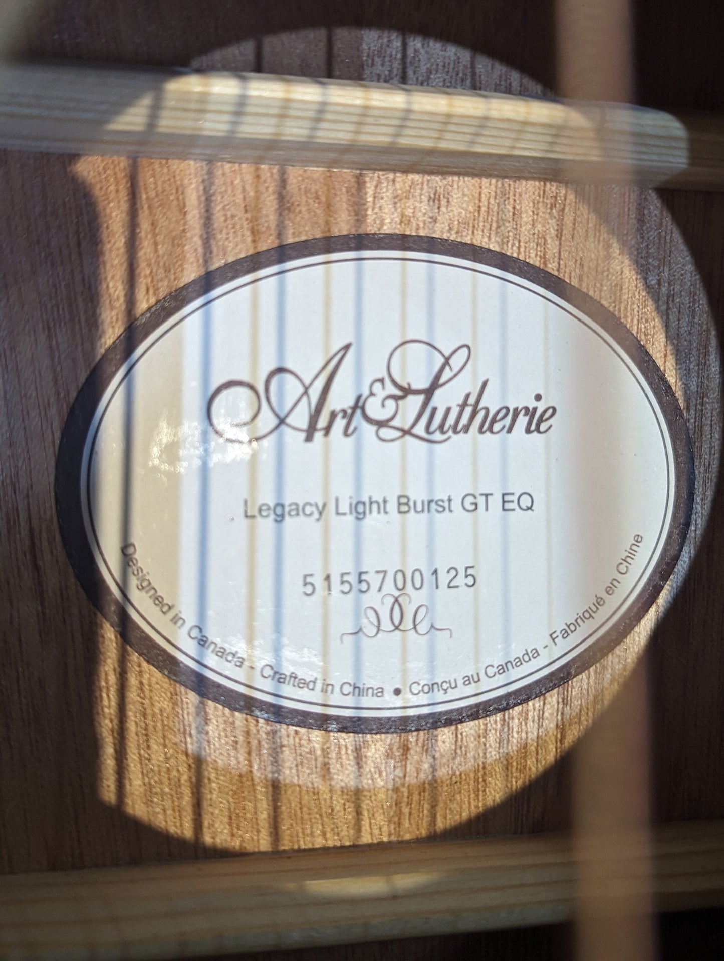 Art & Lutherie Legacy Light Burst GT EQ (Used)