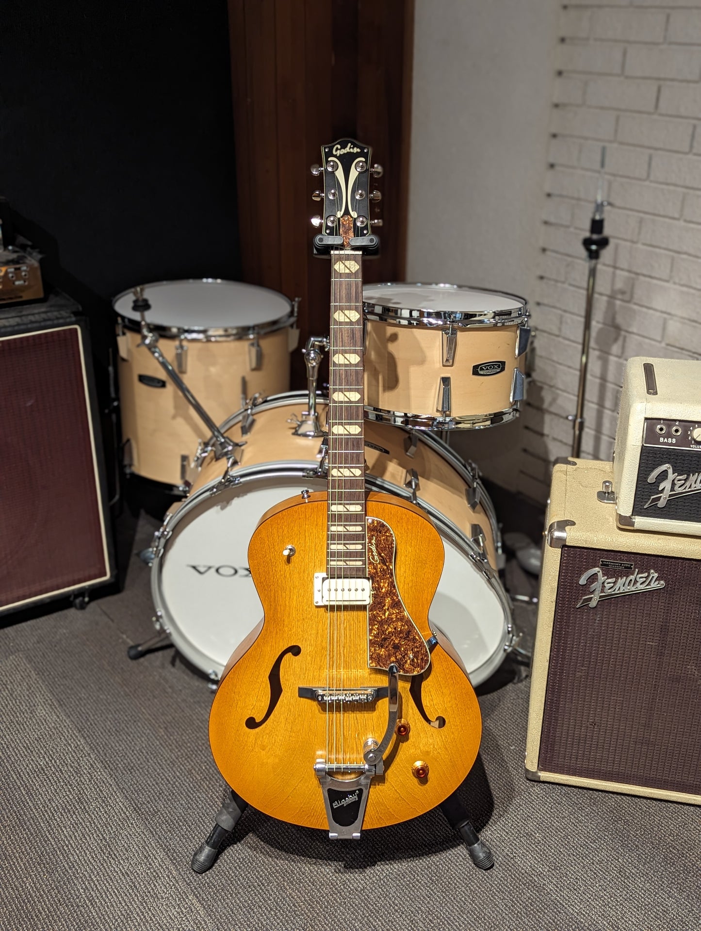 Godin Guitars 5th Avenue Jumbo P-Rail - Harvest Gold (Used)