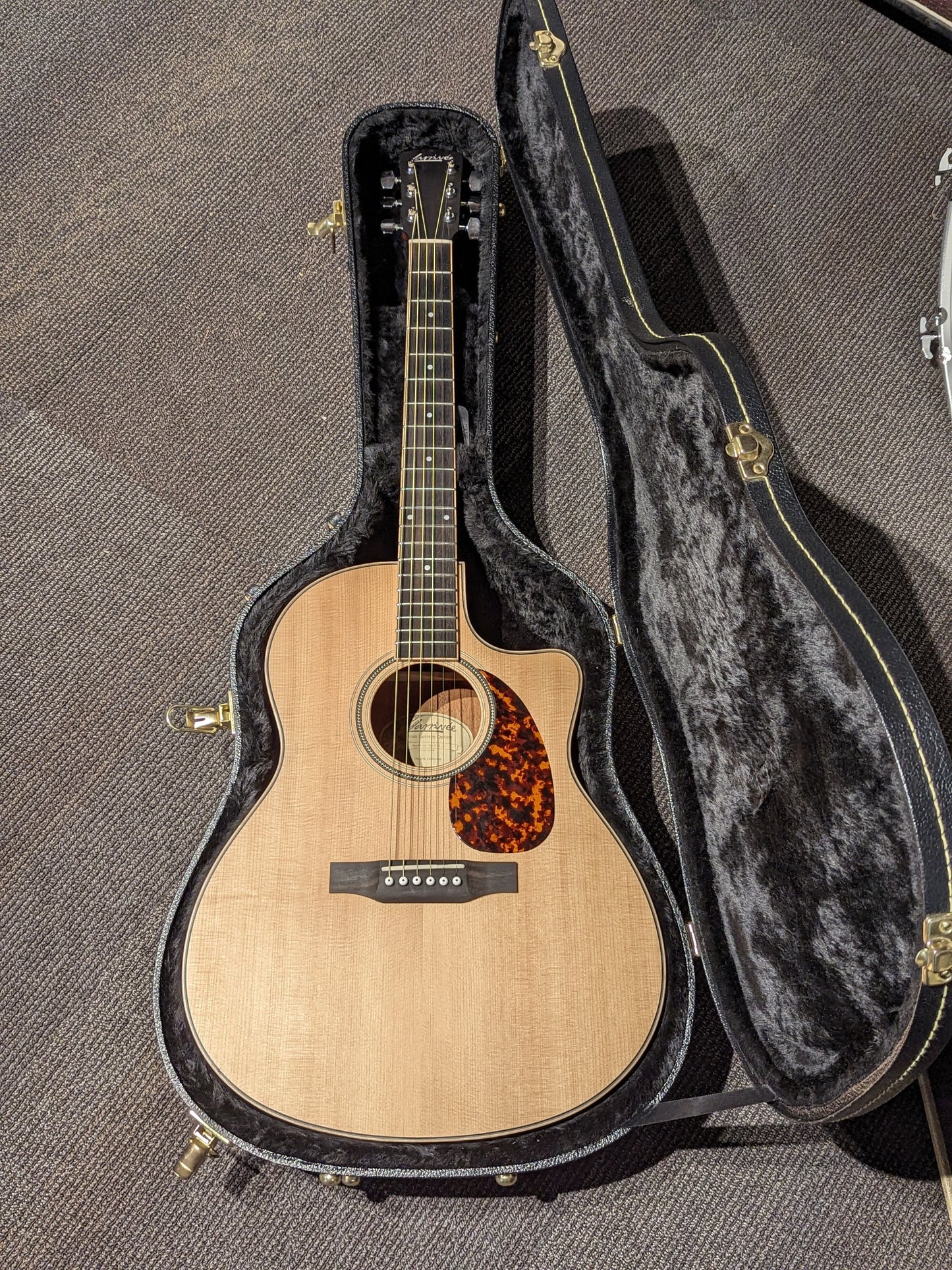 Larrivée LV-03-MH Acoustic Guitar w/Case (2021)
