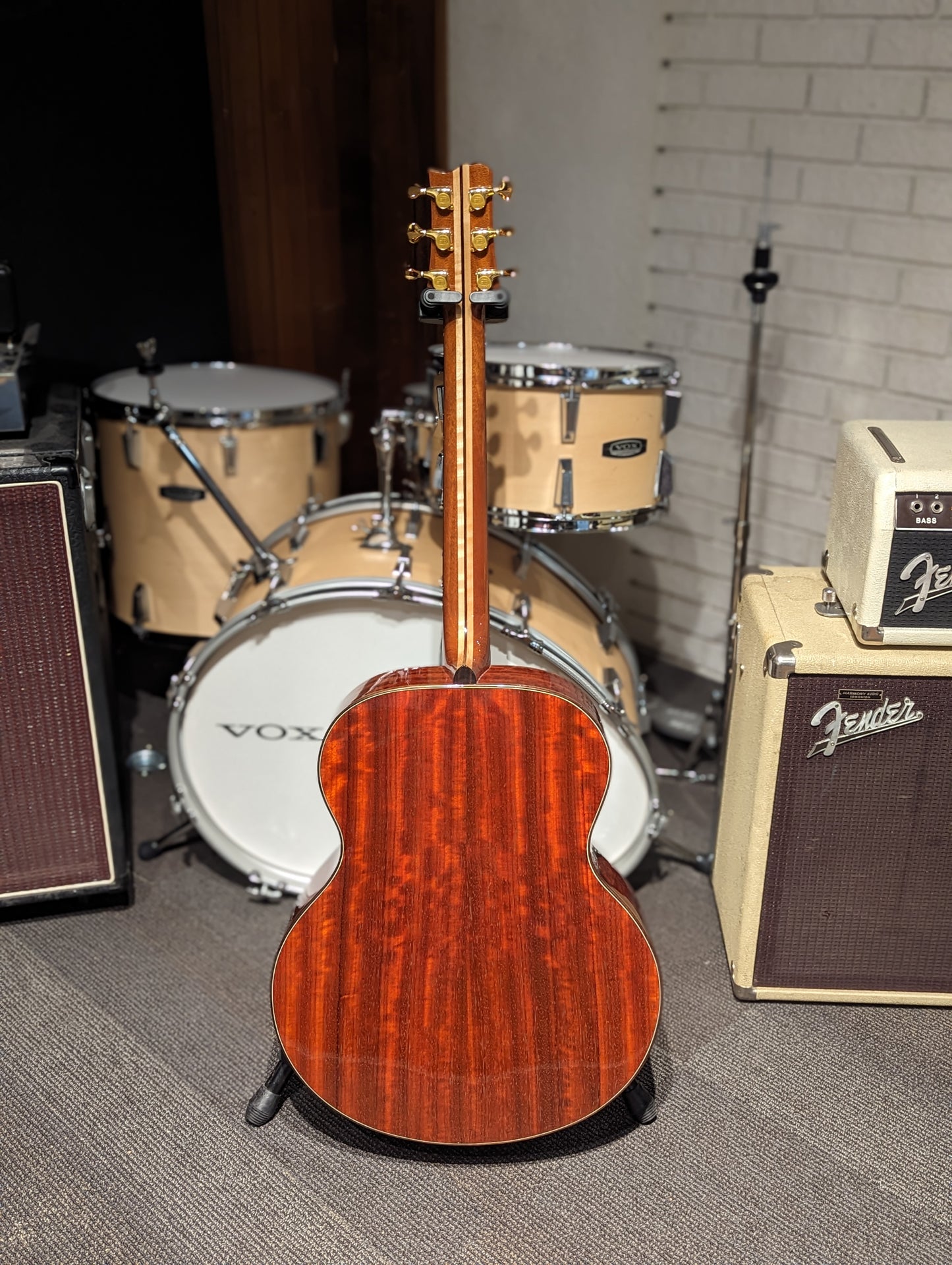 Kwasnycia Guitars Model J Jumbo Acoustic Guitar w/Case (2012)
