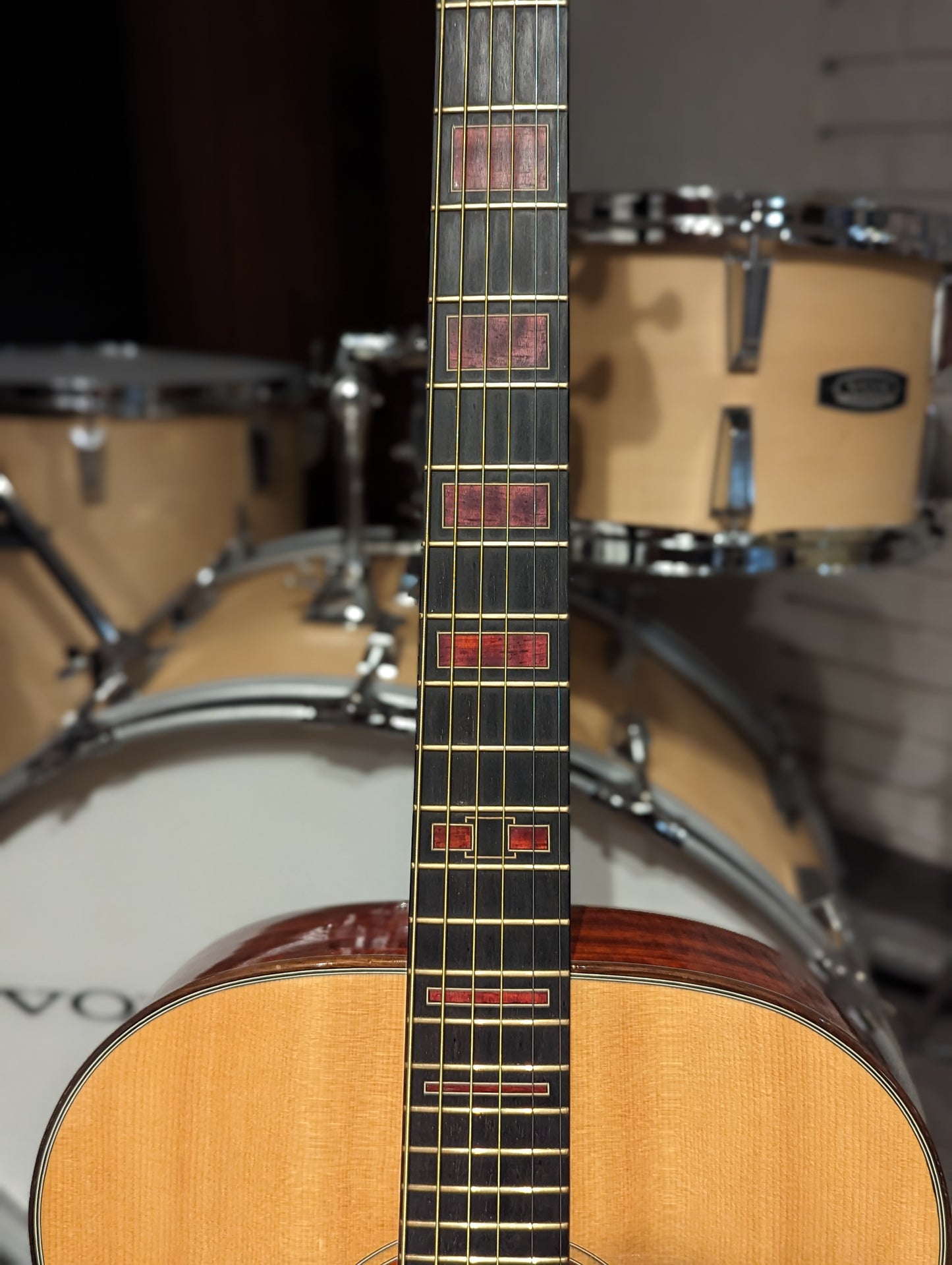 Kwasnycia Guitars Model J Jumbo Acoustic Guitar w/Case (2012)