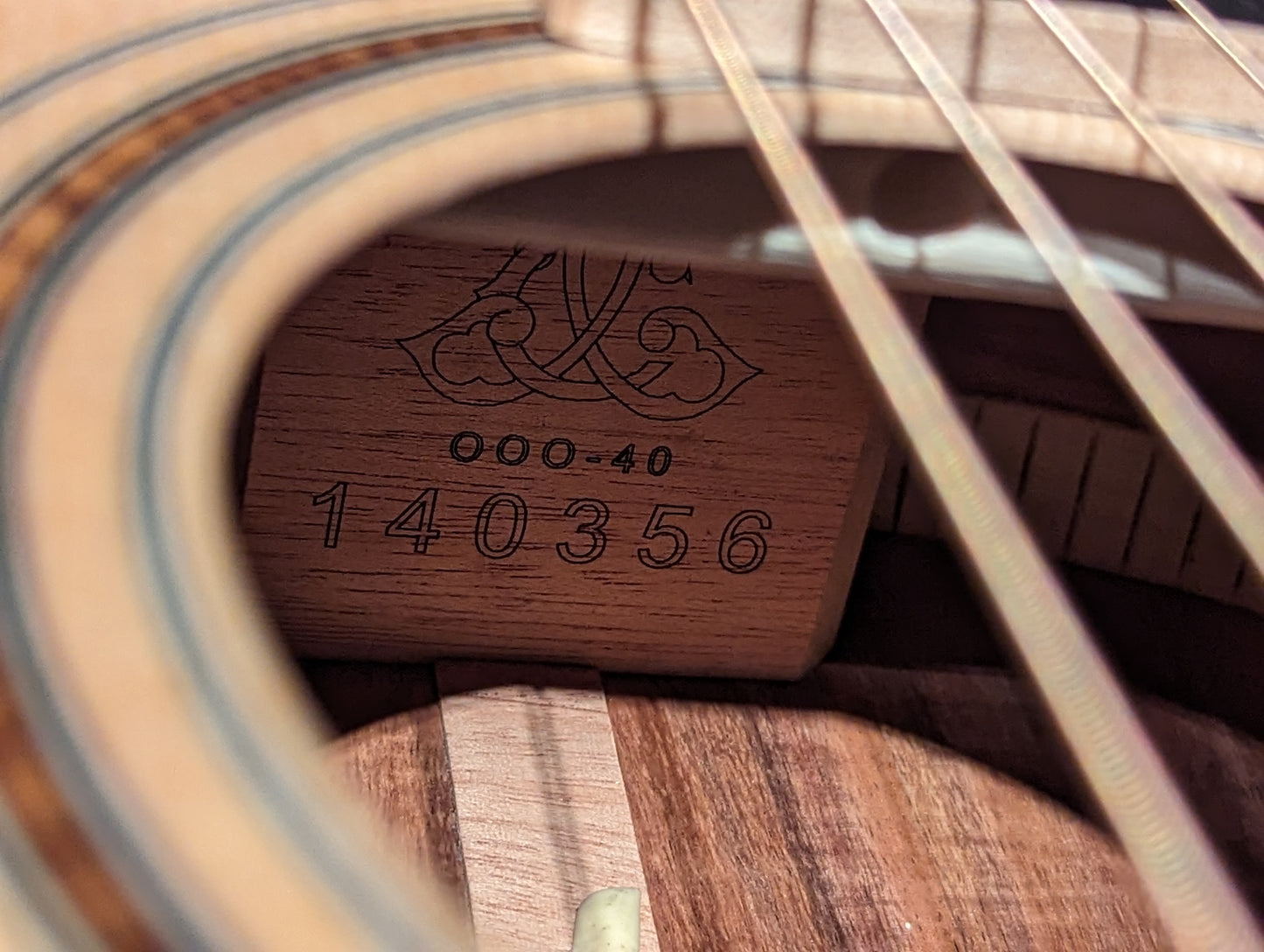 Larrivée 000-40 Koa Special Edition Acoustic Guitar w/Case