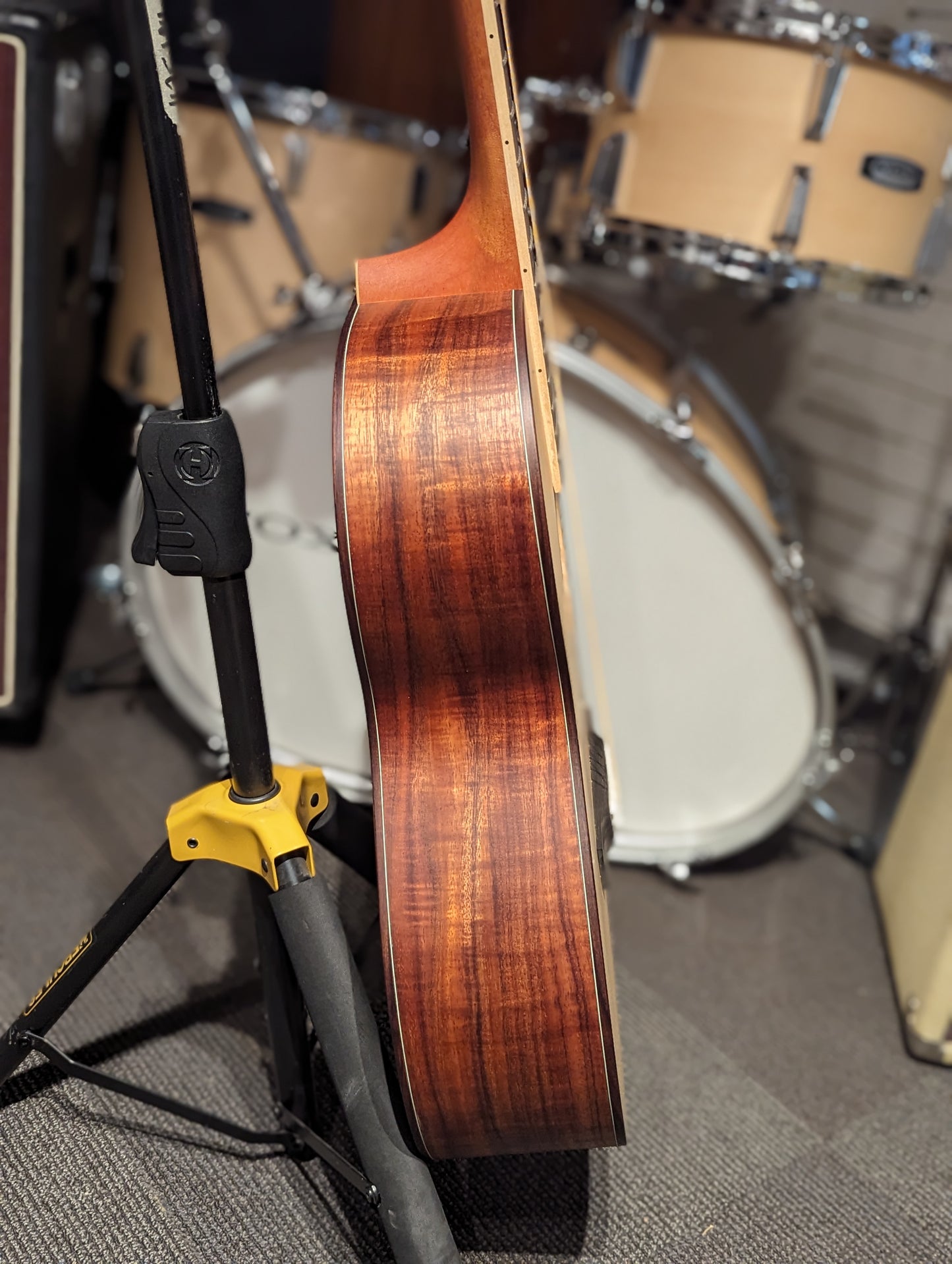 Larrivée 000-40 Koa Special Edition Acoustic Guitar w/Case