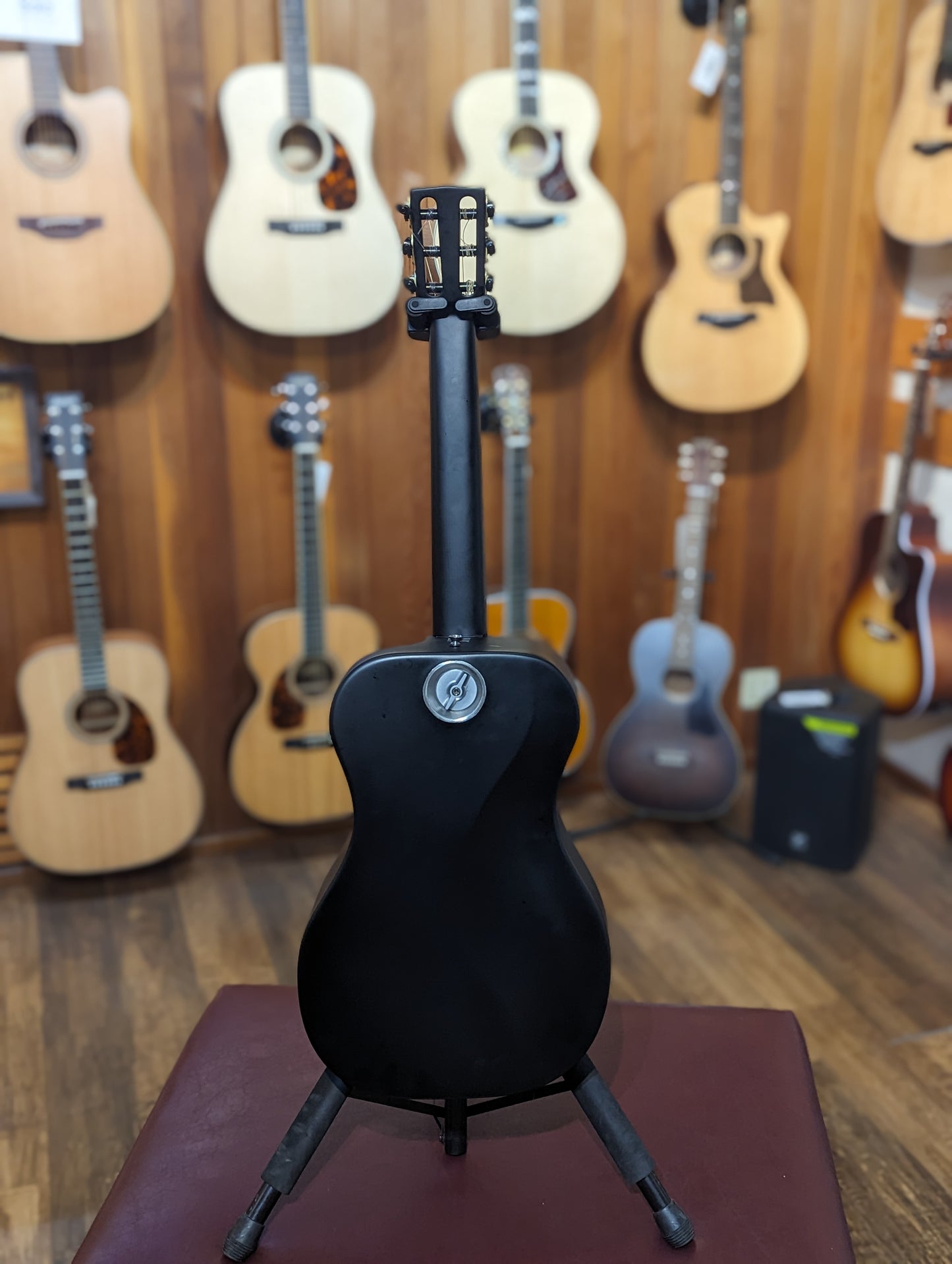 Journey Instruments OC660M Carbon Fiber Nylon String Travel Guitar w/Gig Bag & Pickup (Used)