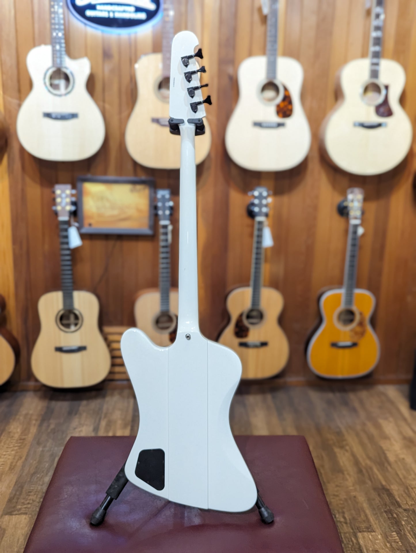 Epiphone Thunderbird Classic IV Pro Bass Guitar w/Case - Alpine White (2015)