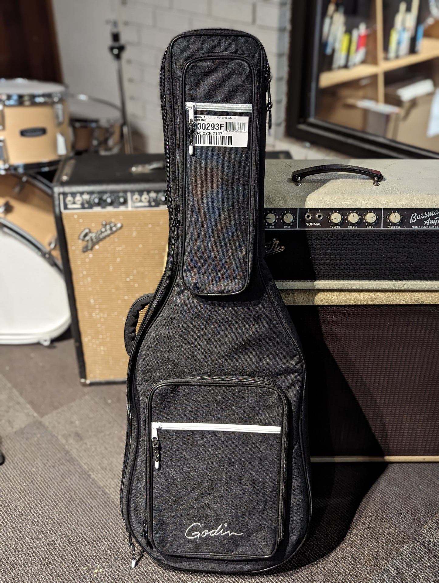 Godin A6 Ultra Natural SG Hybrid Acoustic/Electric w/Gig Bag SF
