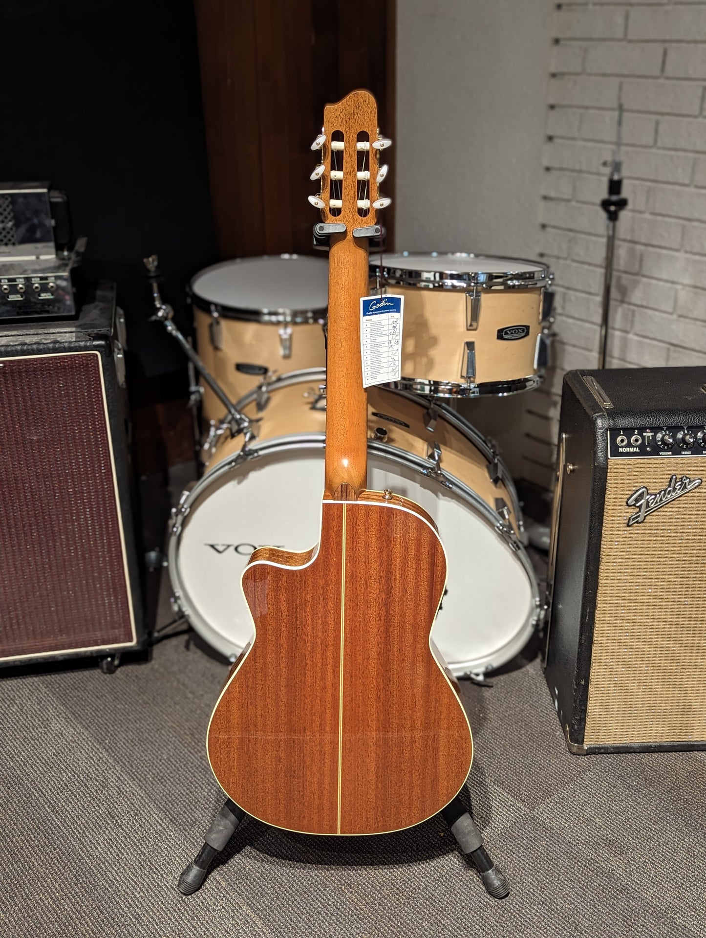 Godin Arena Mahogany CW Clasica II SF