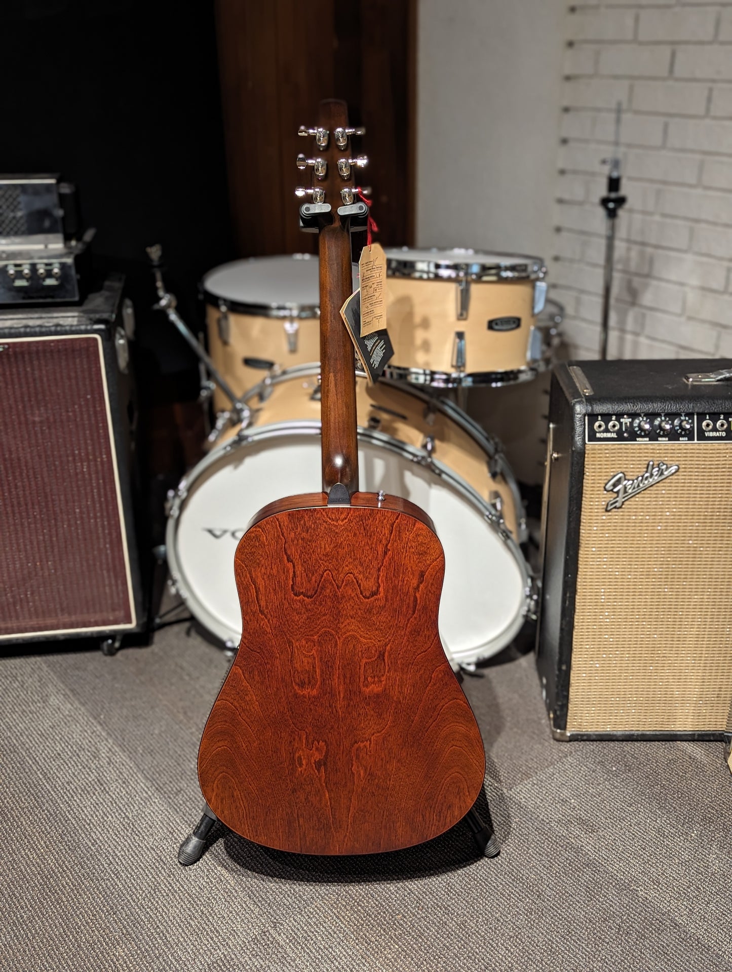 Seagull Guitars S6 Cedar Original Slim Acoustic Guitar SF