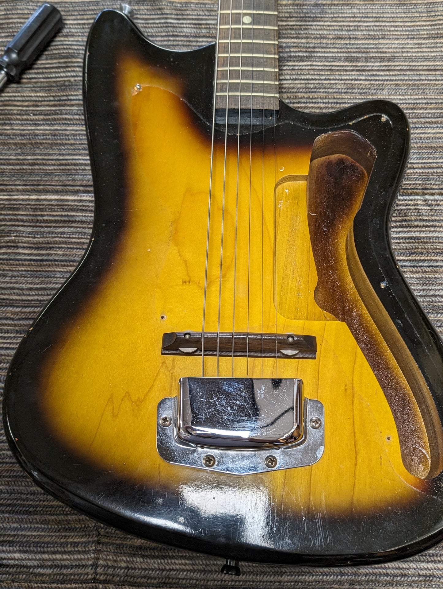 Harmony H15 Silhouette Electric Guitar (1965)