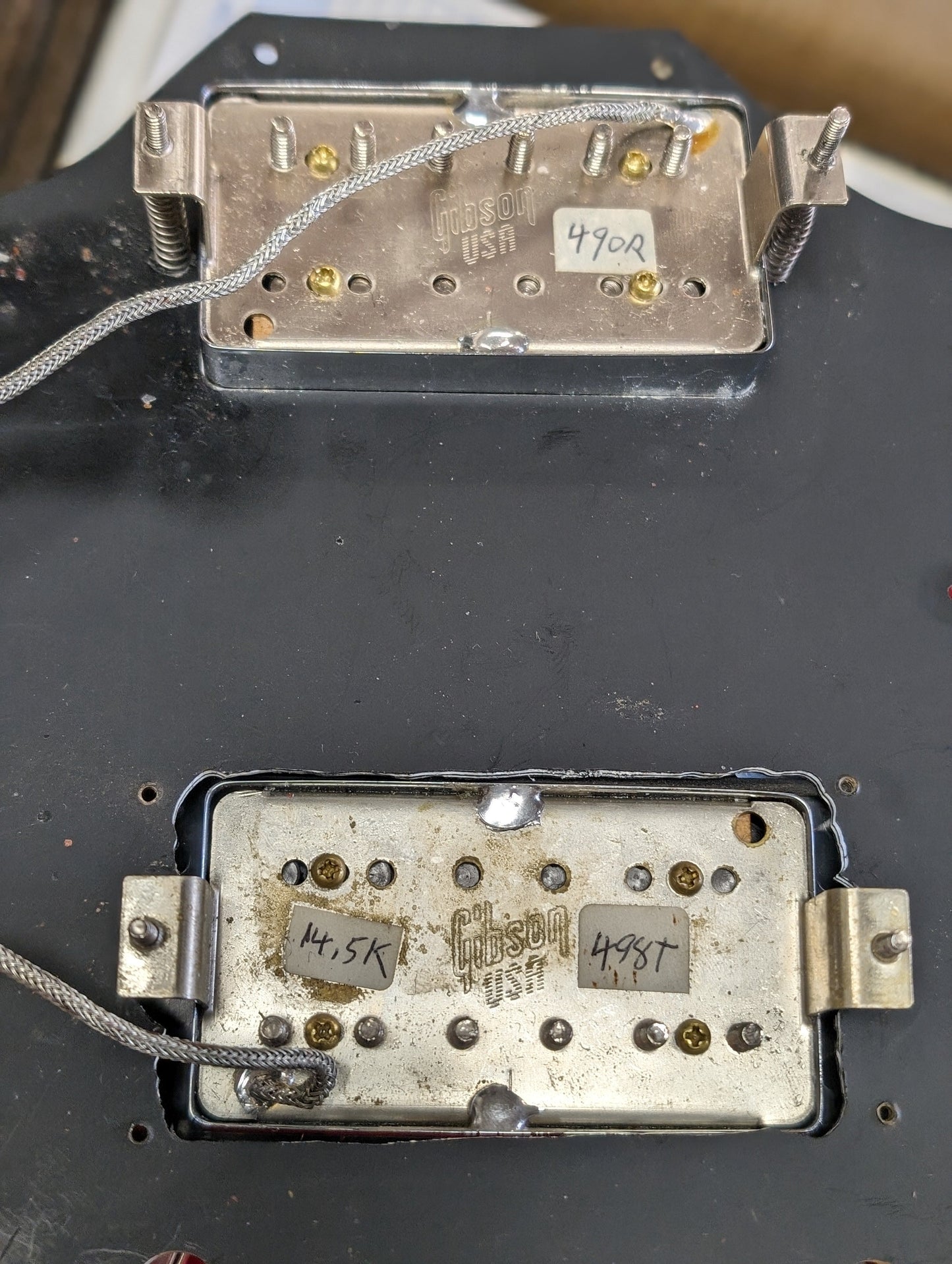 Gibson SG Standard Electric Guitar w/Case - Cherry Red (2001)