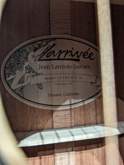 Larrivée P-05 Select Mahogany Acoustic Guitar w/Case