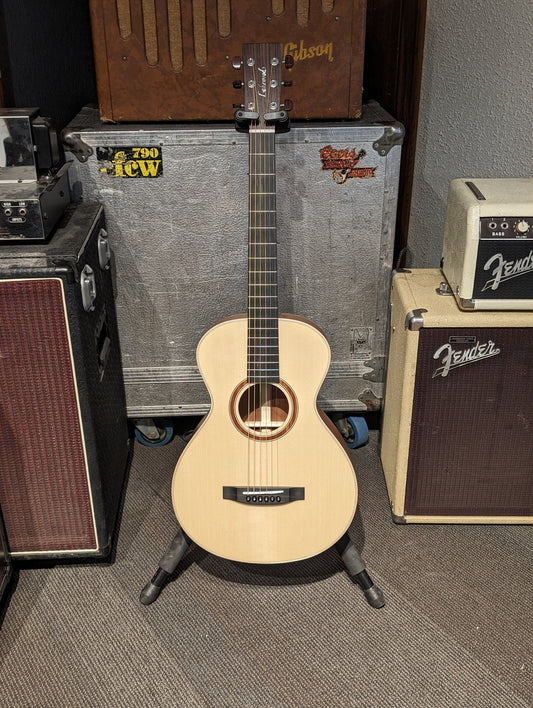 Lakewood C-14 Concert Acoustic Guitar w/Gig Bag Serial #: 34841