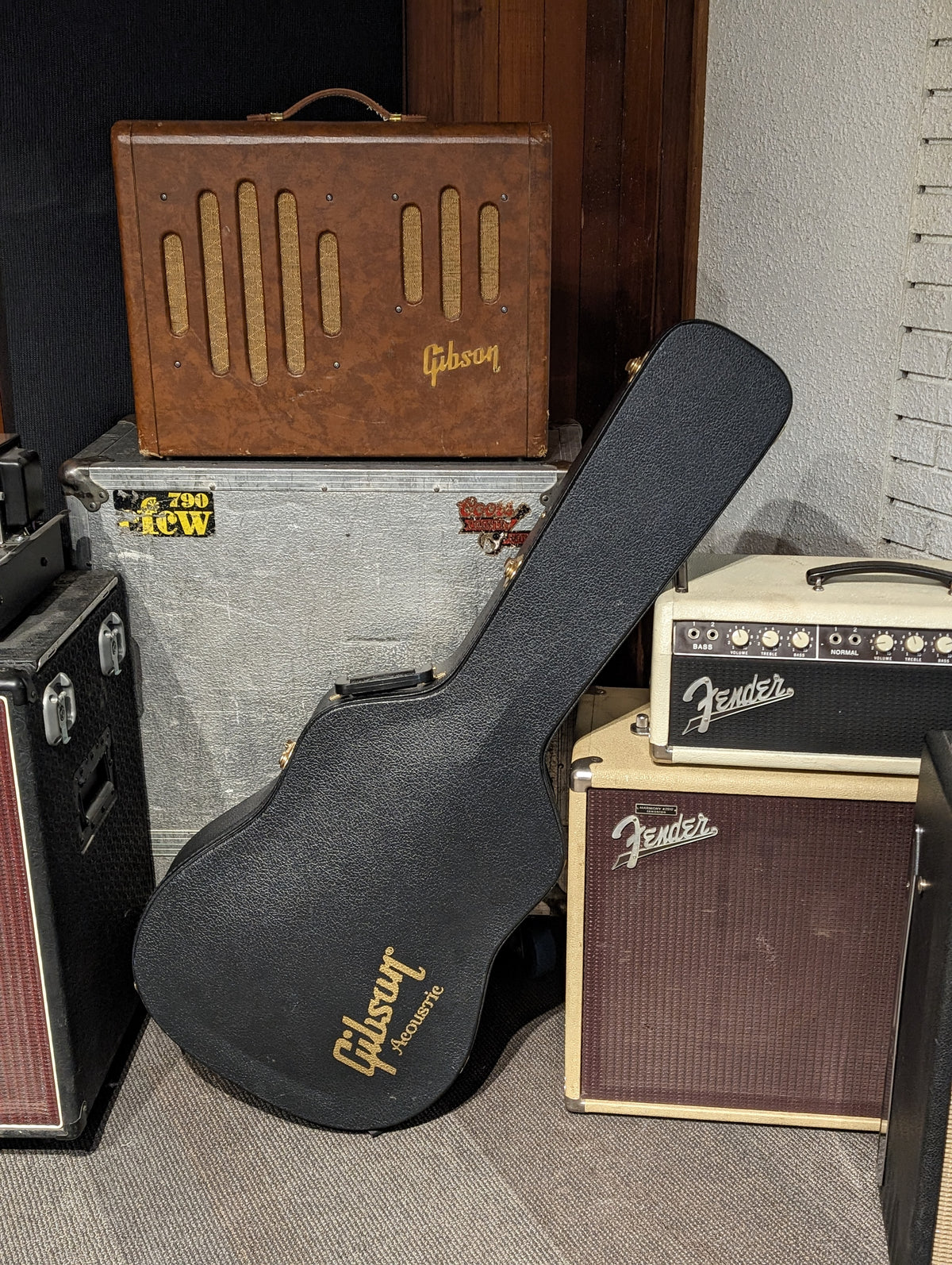 Gibson Custom Shop Limited Edition J-45 Brown Top Acoustic/Electric Guitar w/Case (2014)