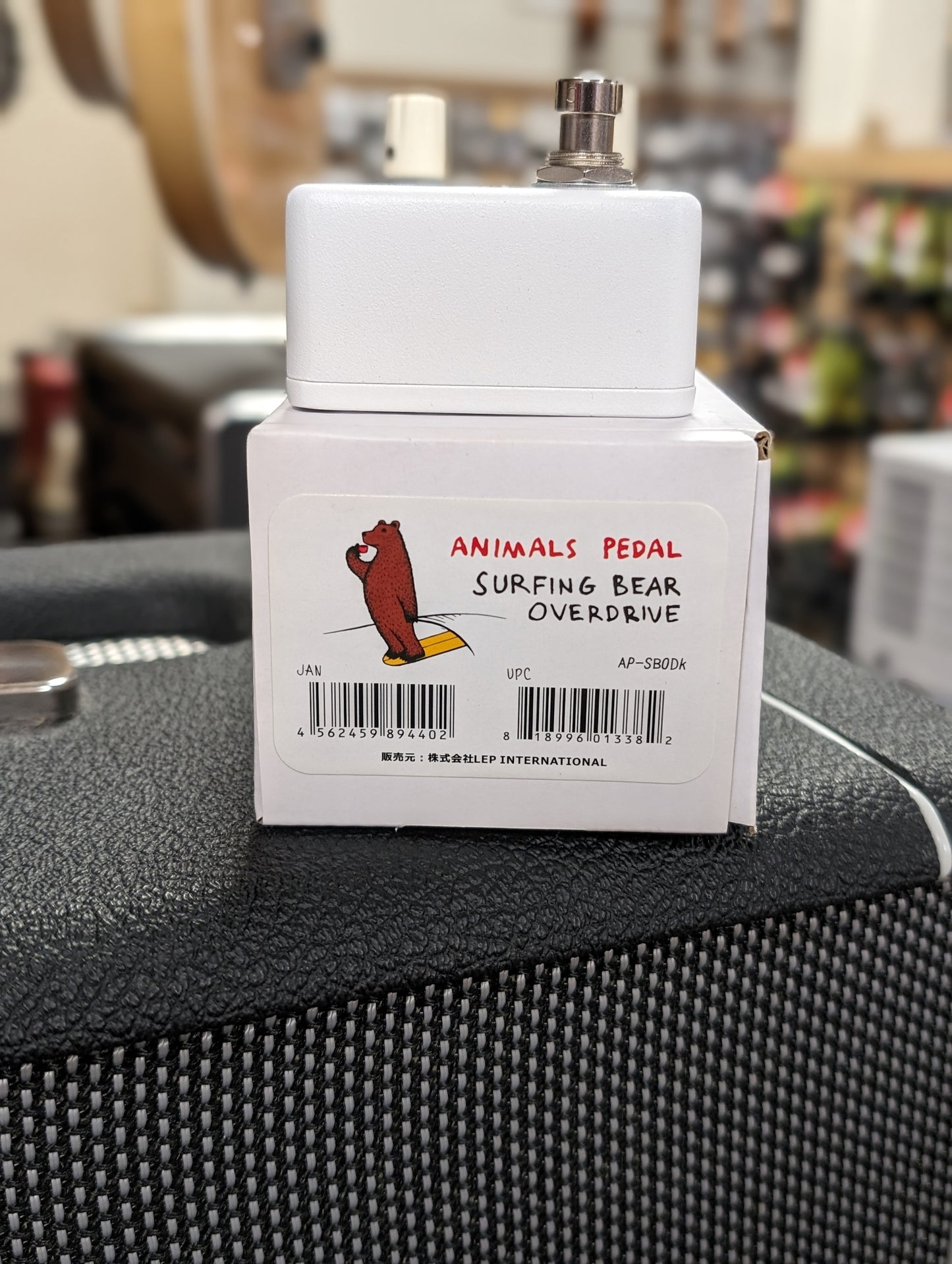 Animals Pedal Surfing Bear Overdrive w/Box (Used)