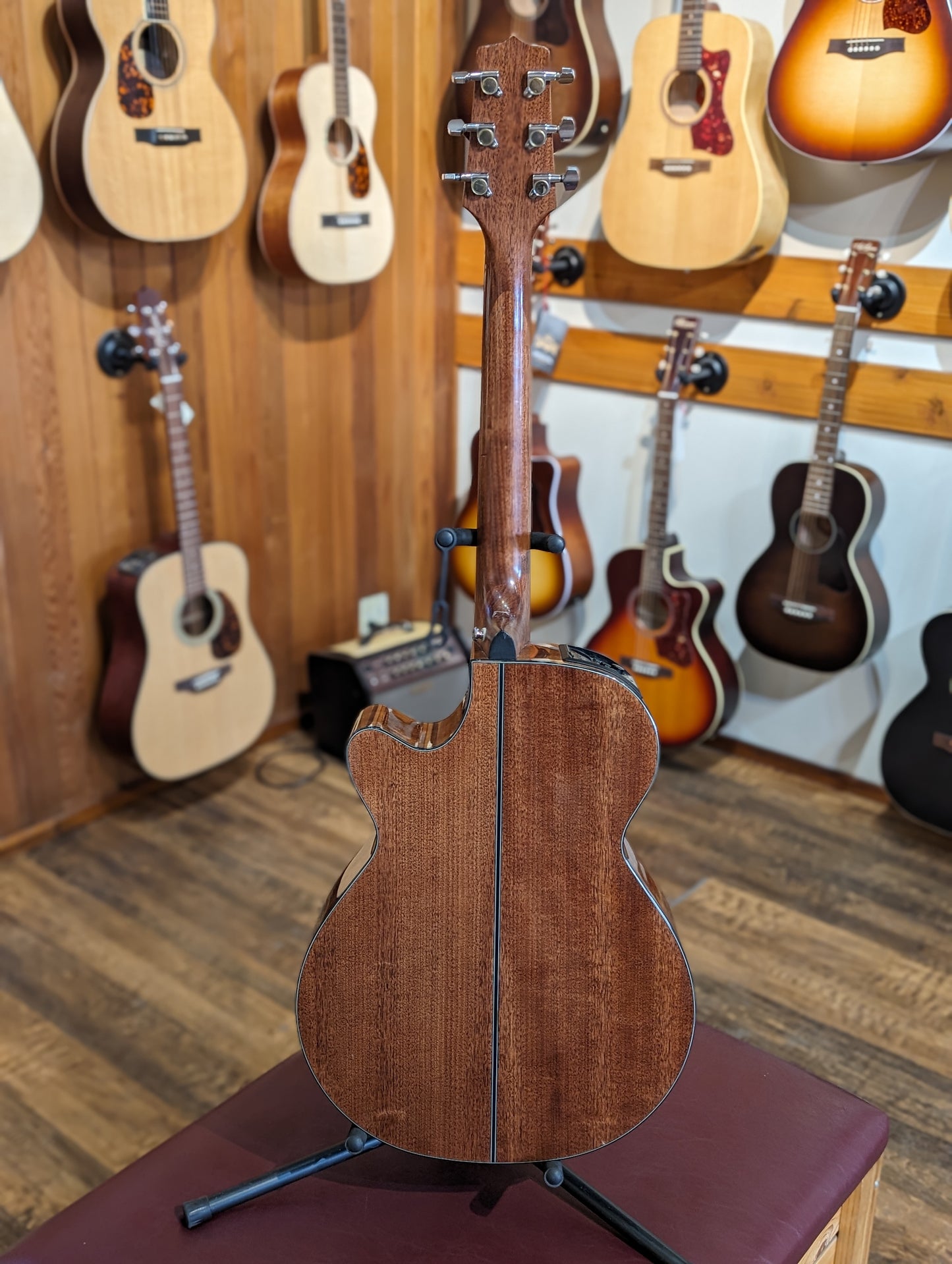 Takamine GF30-CE Acoustic/Electric Guitar w/Gig Bag - Brown Sunburst (Used)