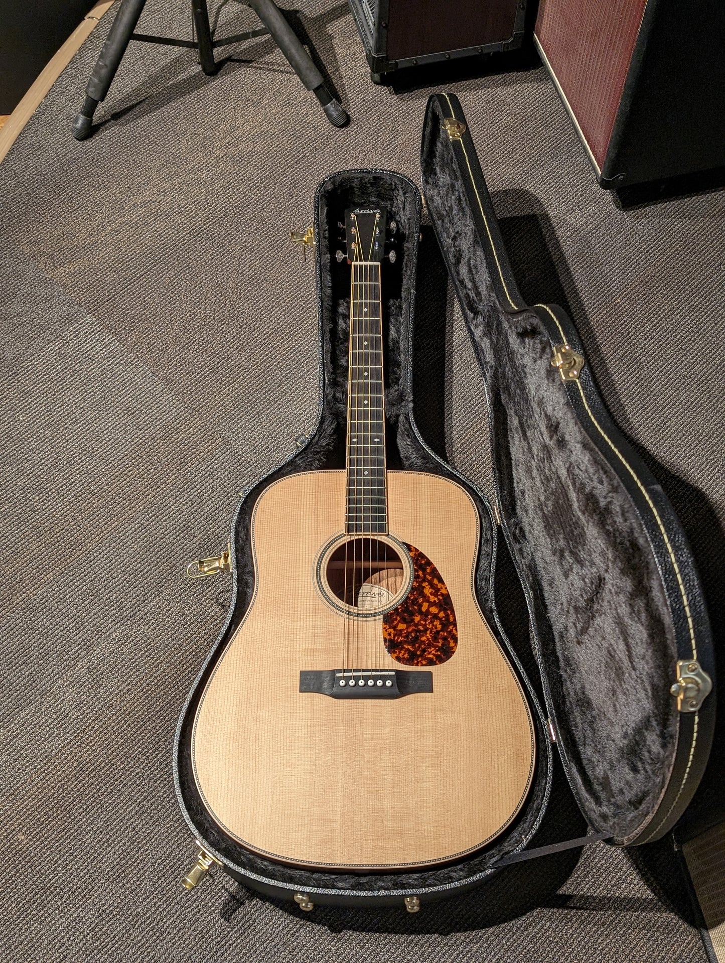 Larrivée D-40 Mahogany Legacy Series Dreadnought Acoustic Guitar w/Case (2022)