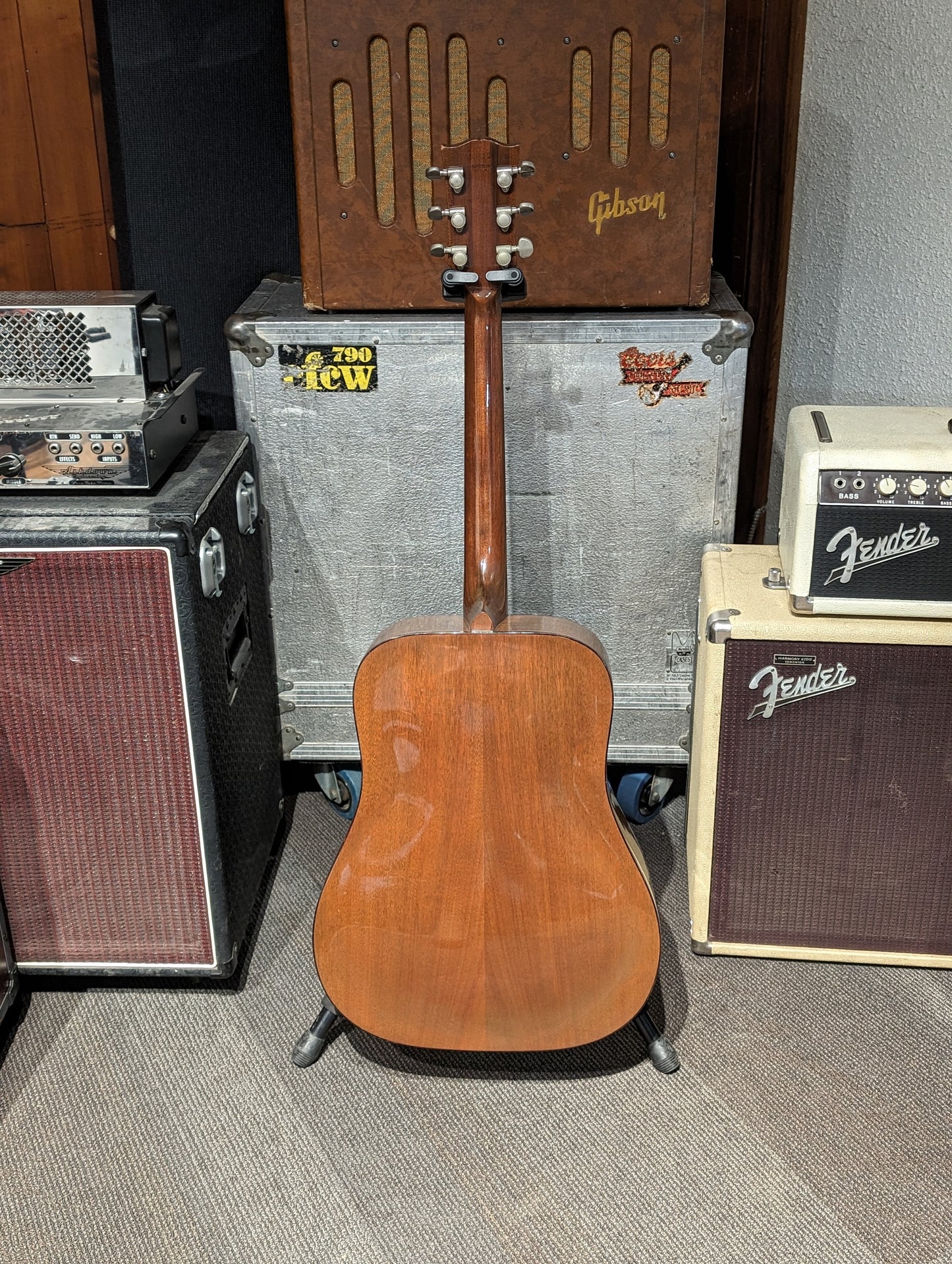 Gibson J-55 Acoustic Guitar w/Case (1974)