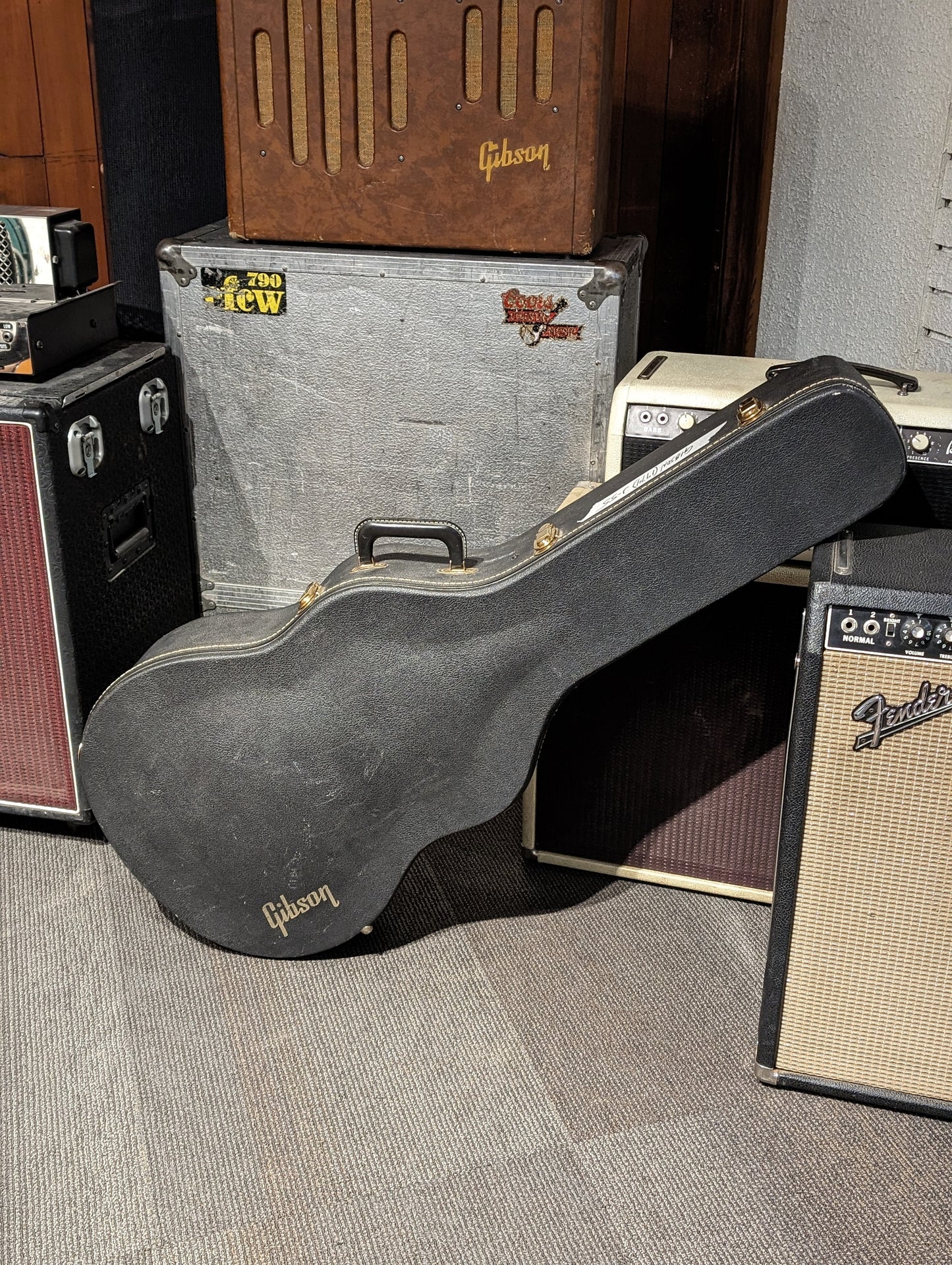 Gibson J-55 Acoustic Guitar w/Case (1974)