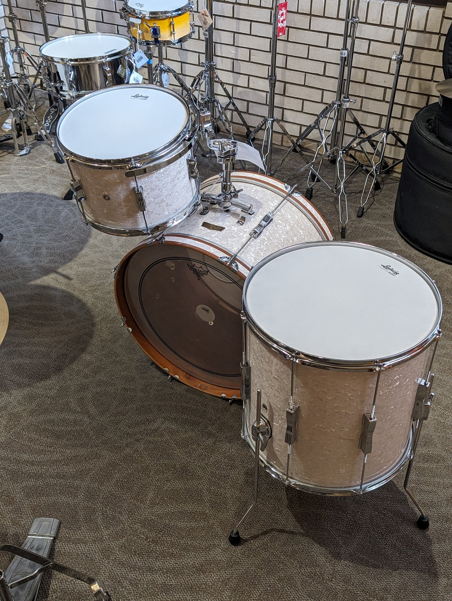 Ludwig Club Date Special Edition Fab 3 Shell Pack - White Marine Pearl (2012-2015)