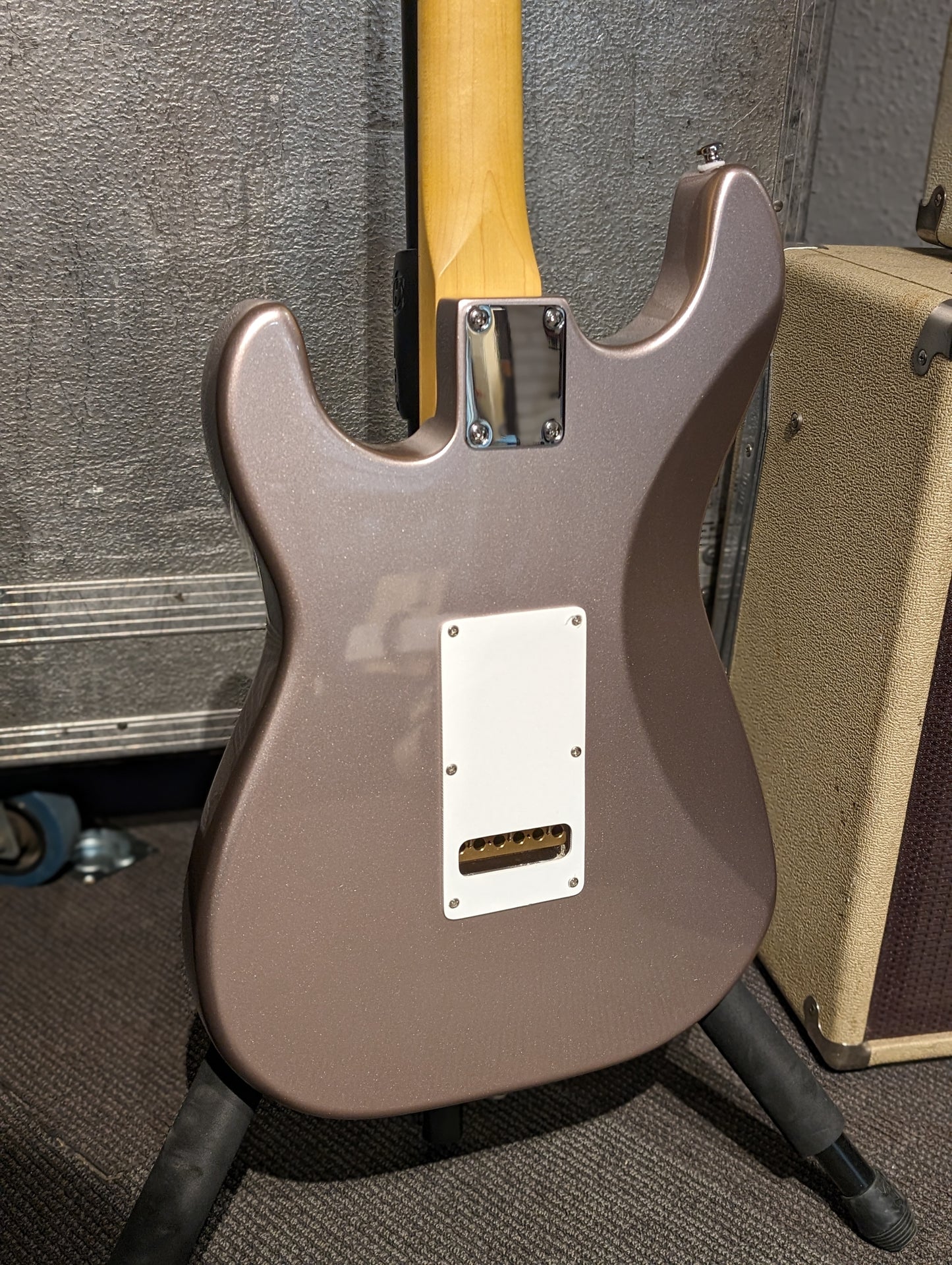 G&L Tribute Legacy Electric Guitar - Shoreline Gold (Serial #231102390)