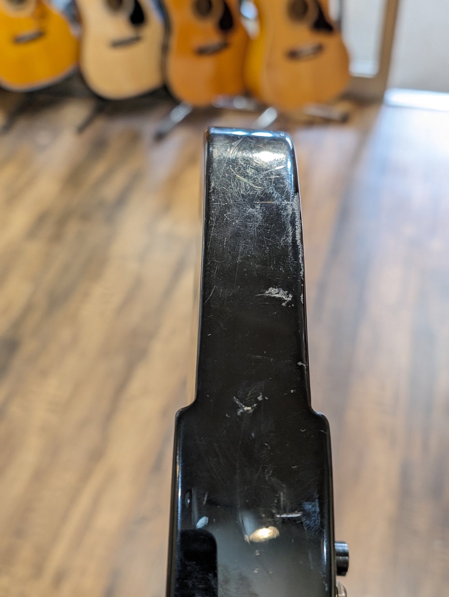 Epiphone Thunderbird IV 4-String Electric Bass Guitar - Vintage Sunburst (2008)