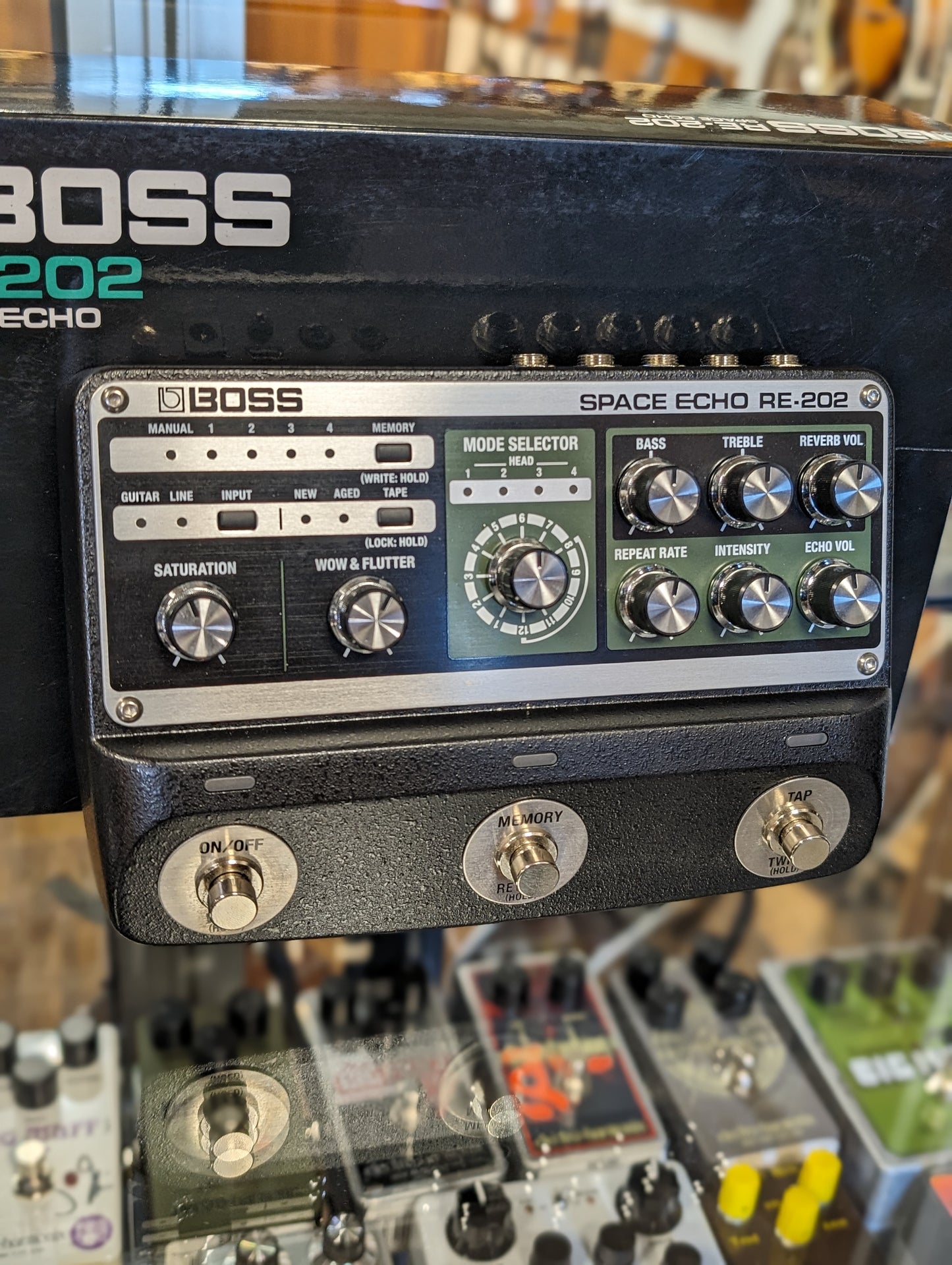 Boss RE-202 Space Echo Delay Pedal w/Box (Used)