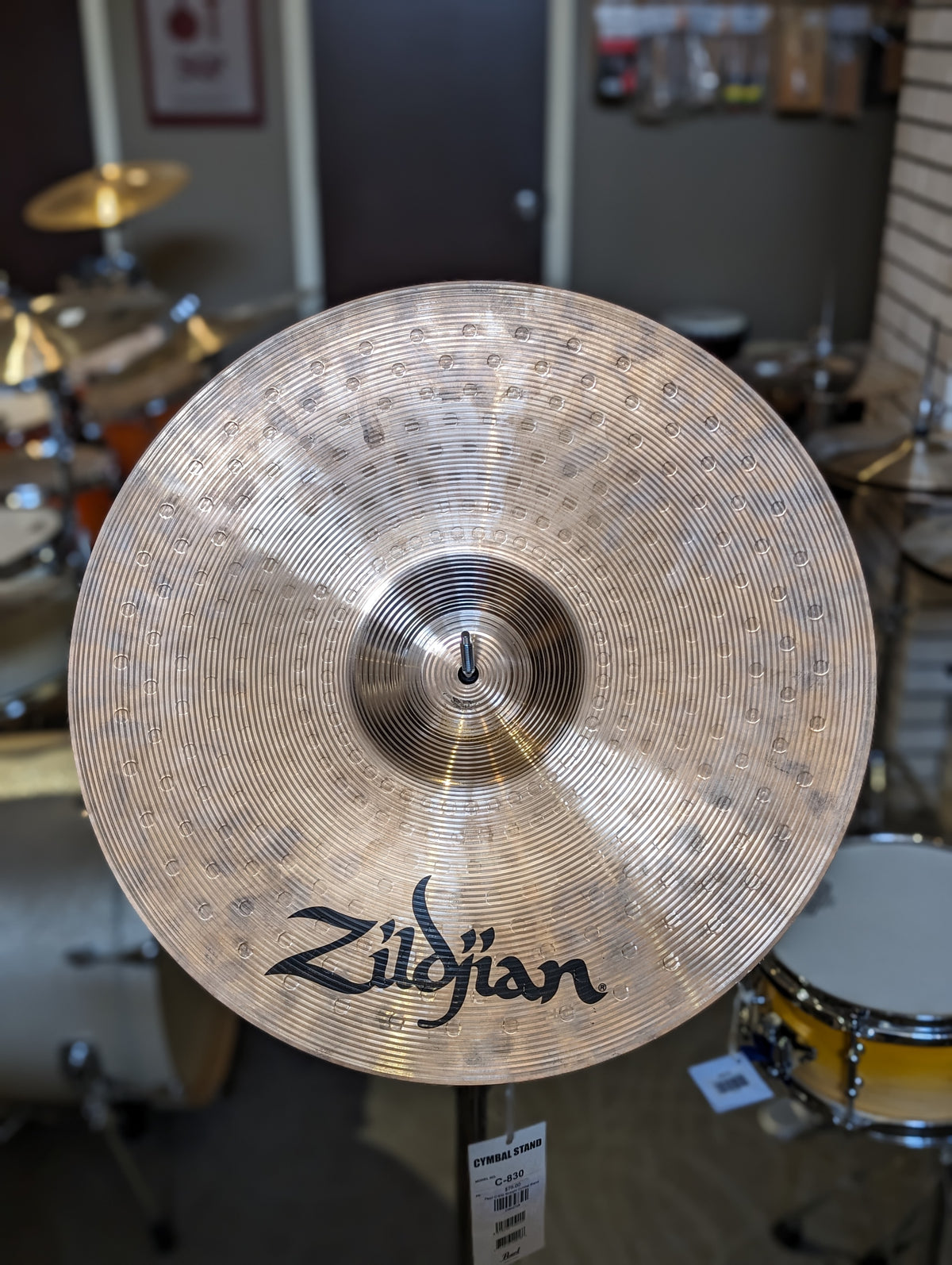 Zildjian ZBT 18" Crash Cymbal (Used)