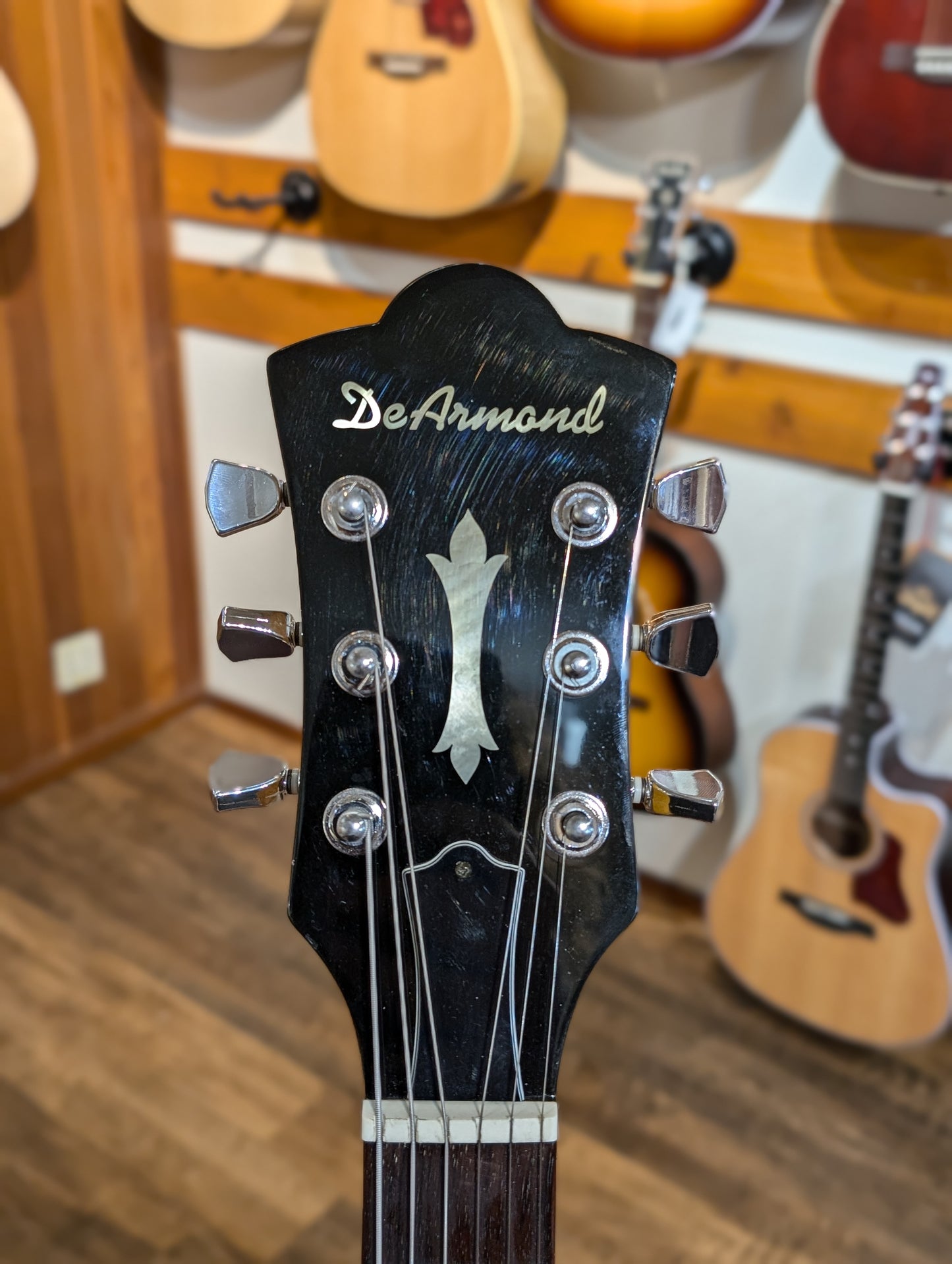 DeArmond X-155 Electric Archtop Guitar w/Case - Blonde (Used)