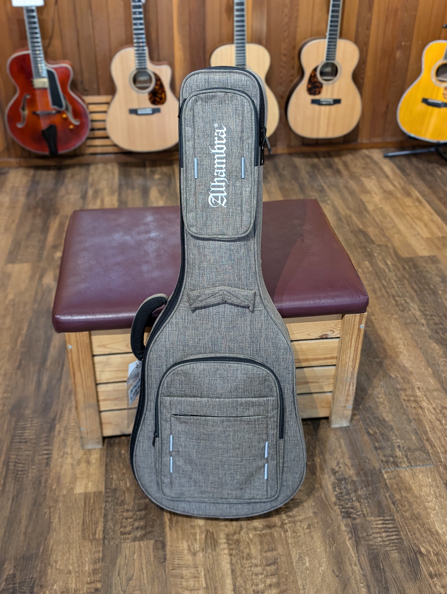 Alhambra 6 White Ebony Classical Guitar w/Gig Bag (Serial #mDCJpX)