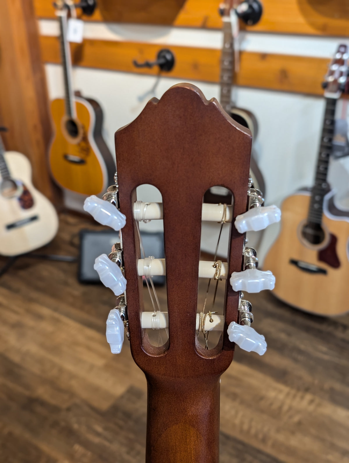 Yamaha CS40 3/4 Classical Guitar w/Gig Bag (Used)
