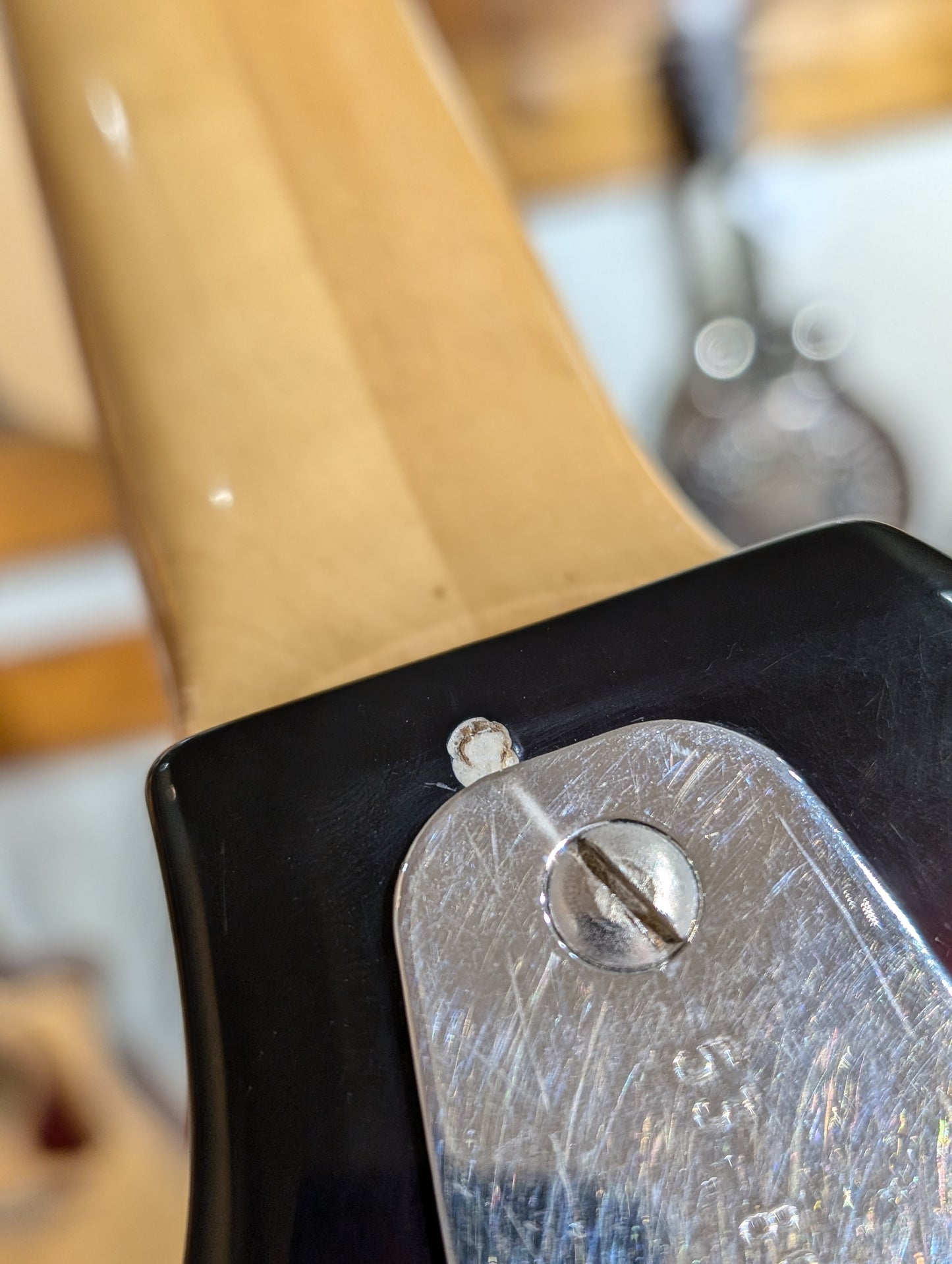 Hagstrom HIIBN Short Scale Electric Bass Guitar w/Gig Bag (Mid 1960's - Early 1970's)