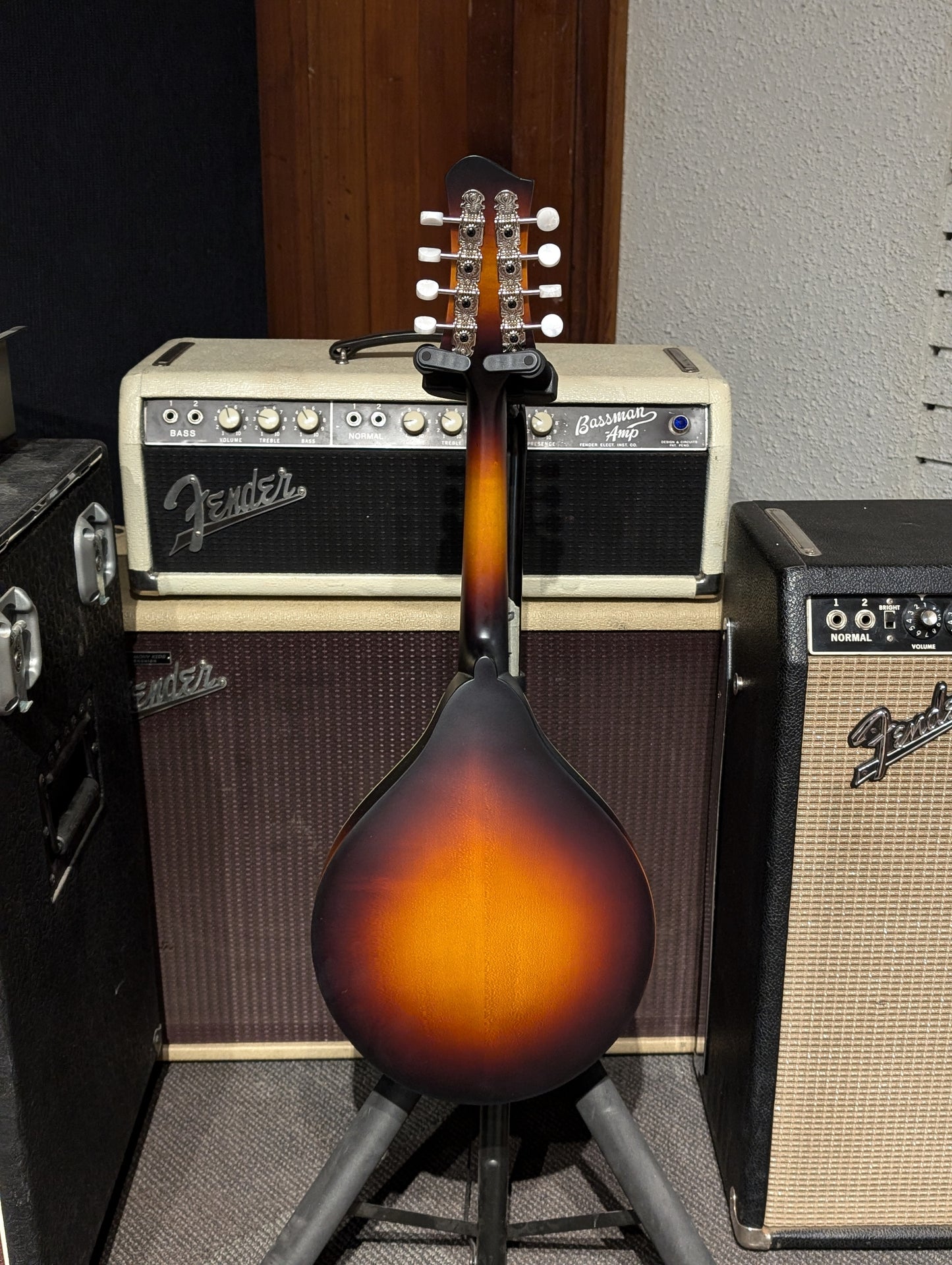 Eastman MD305E A-Style Electric/Acoustic Mandolin w/Gig Bag - Sunburst (Serial #N2401372)