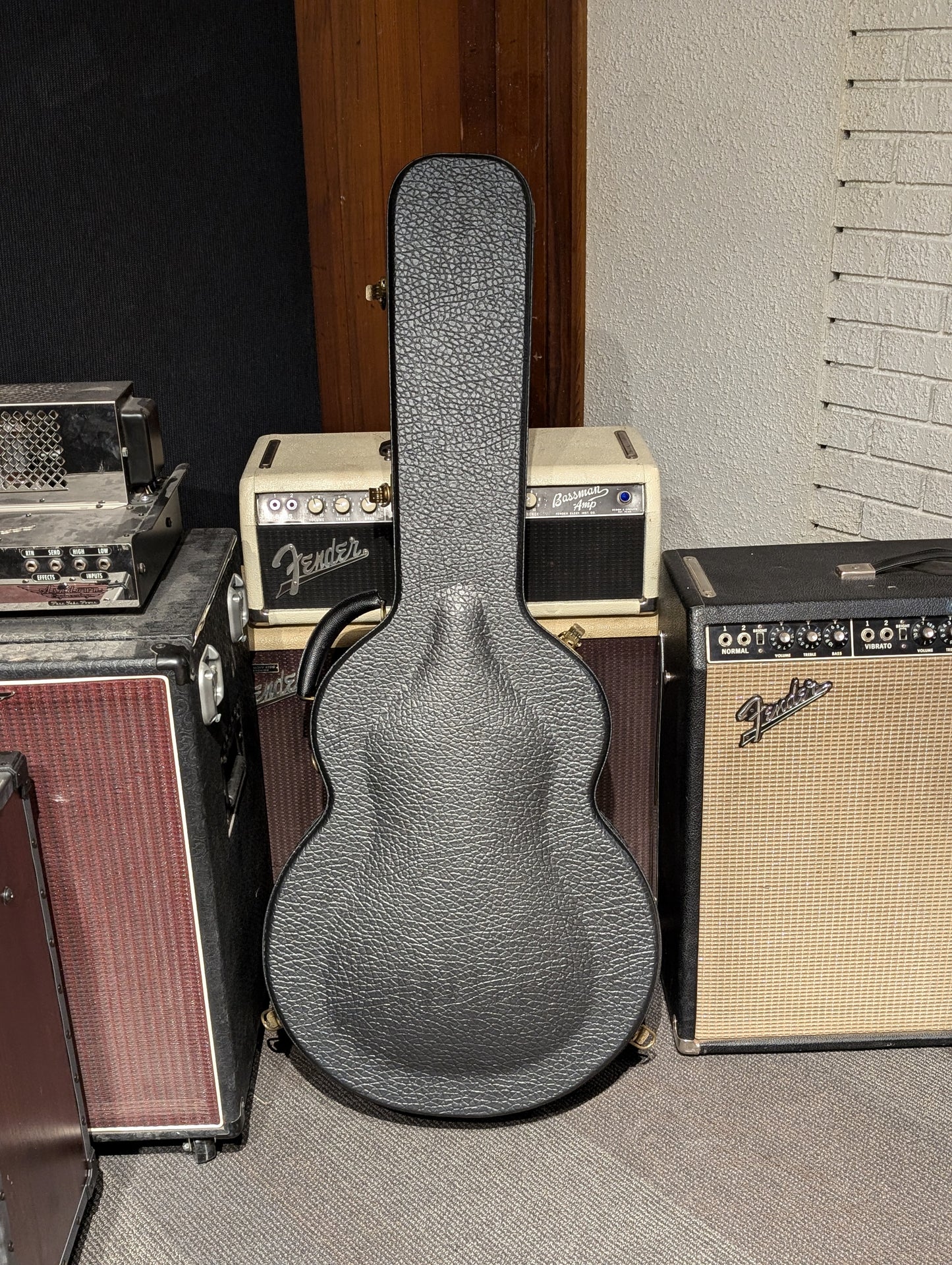 Eastman AC330E 12-String Jumbo Acoustic/Electric Guitar w/Case - Natural (Serial #M2411448)