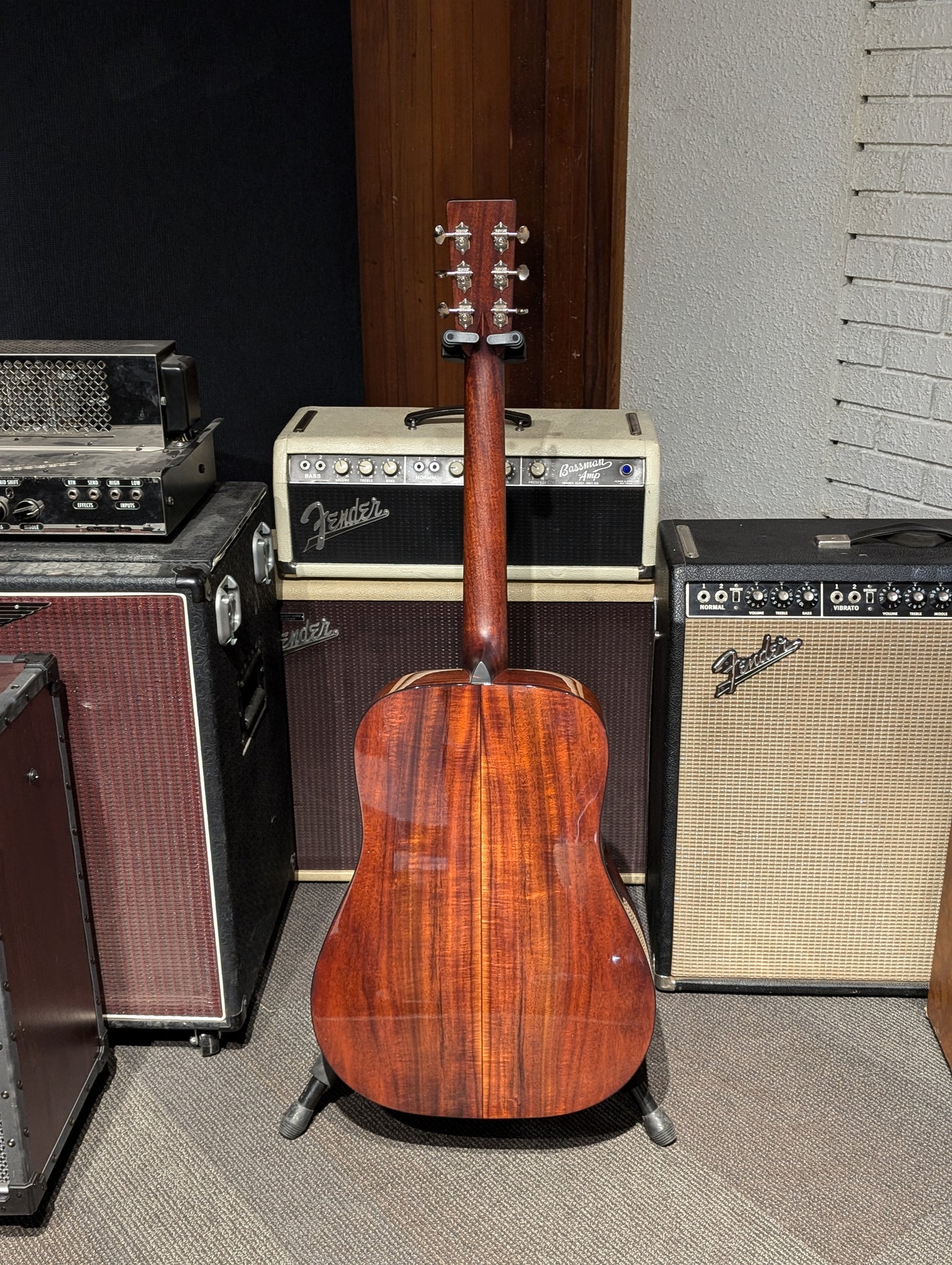 Eastman E10D-TC Acoustic Guitar w/Case (Serial #M2402720)