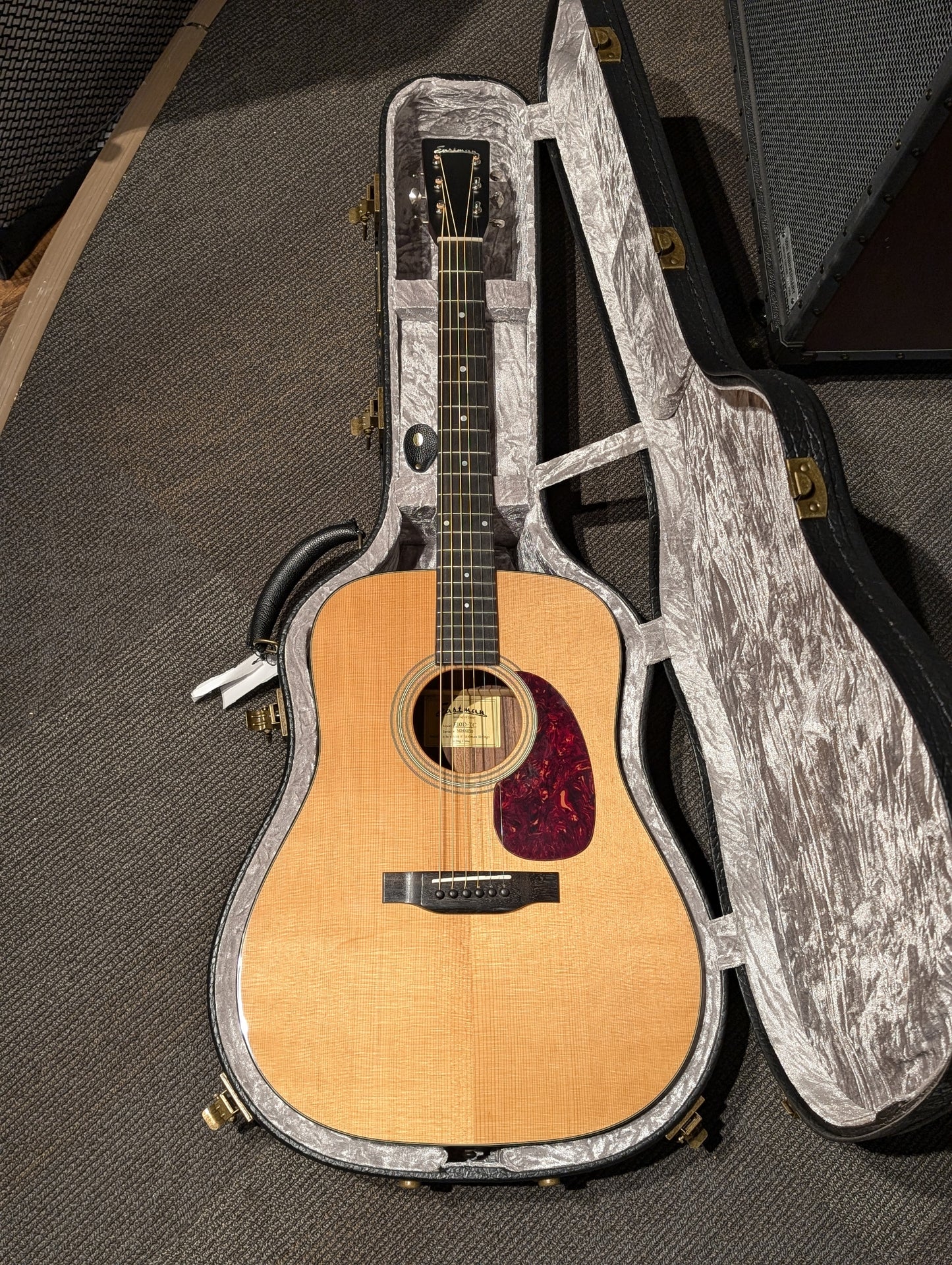 Eastman E10D-TC Acoustic Guitar w/Case (Serial #M2402720)