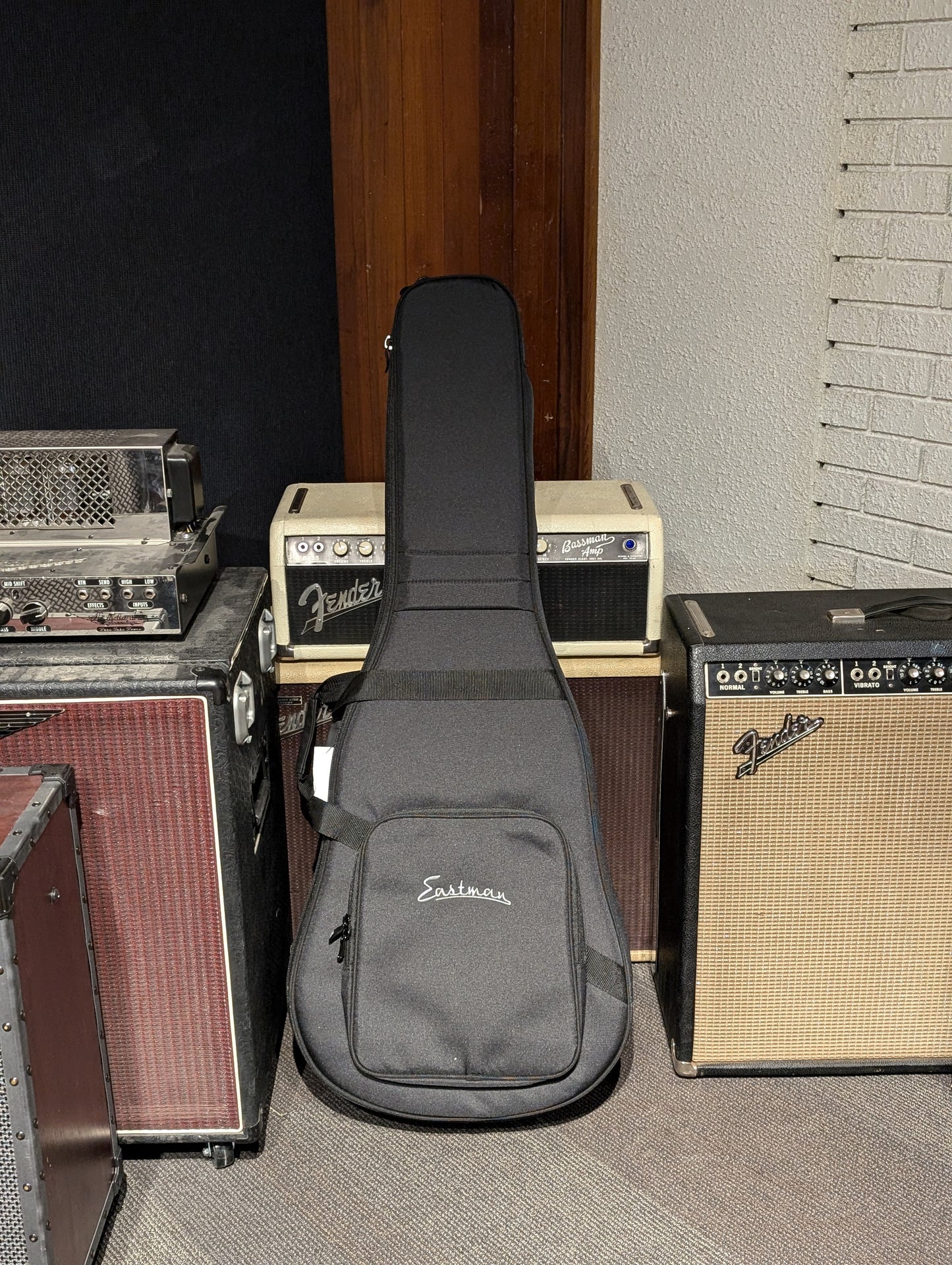 Eastman AC122L Left Handed Acoustic/Electric Guitar w/Gig Bag - Natural (Serial #M2309868)