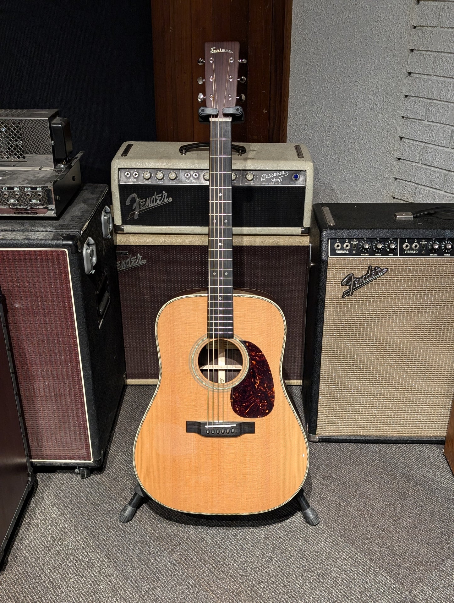 Eastman E20D-TC Dreadnought Acoustic Guitar w/Case (Serial #M2405829)