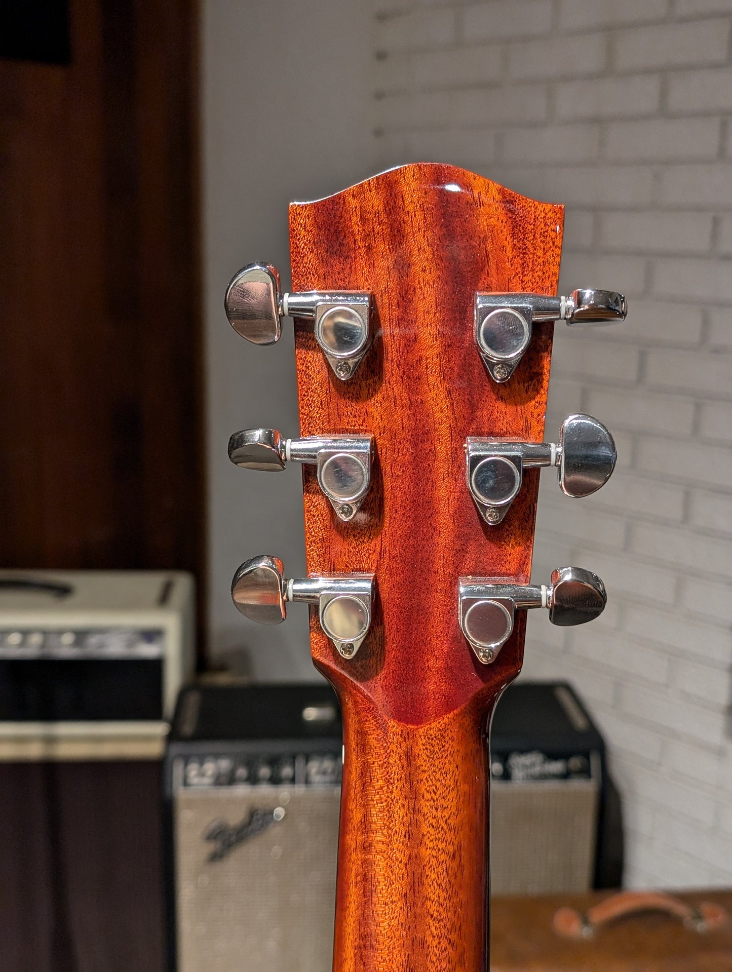 Eastman AC122-1CE Deluxe Acoustic/Electric Guitar w/Gig Bag - Thermo-Cure Natural (Serial #M2410644)