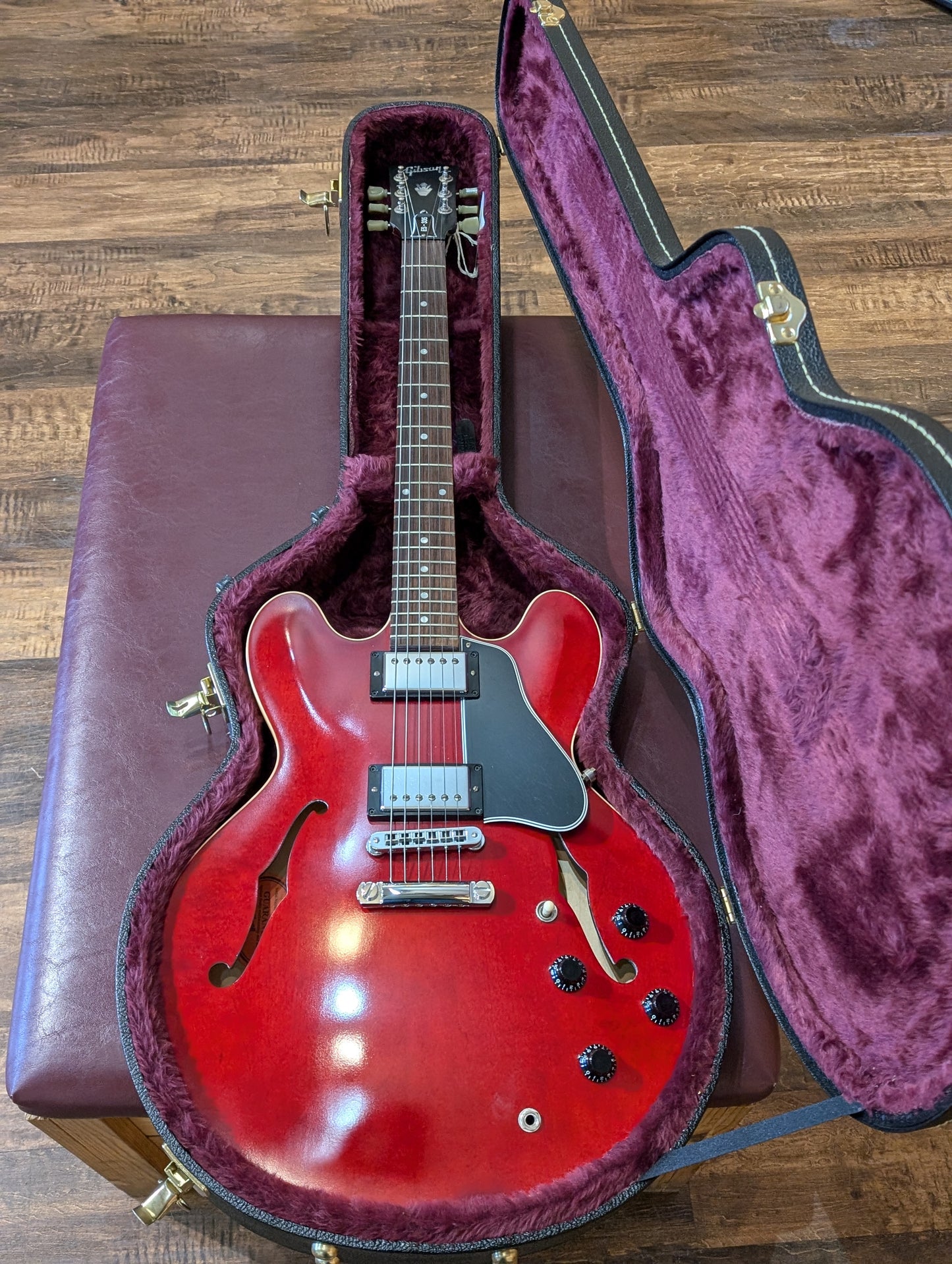 ES-335 Hardshell Case (Used)
