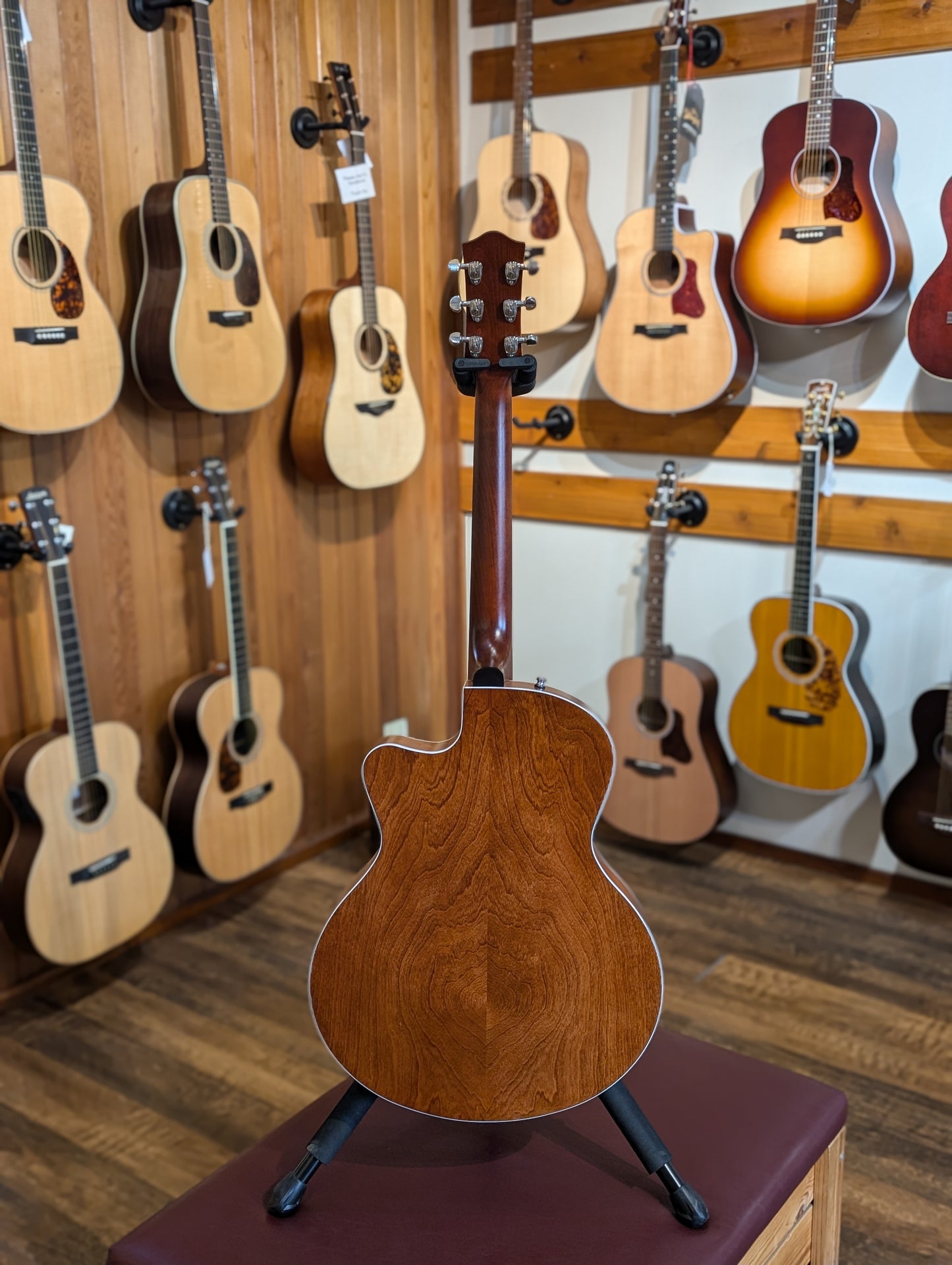 Godin 5th Ave Uptown Custom - Havana Brown (Used)