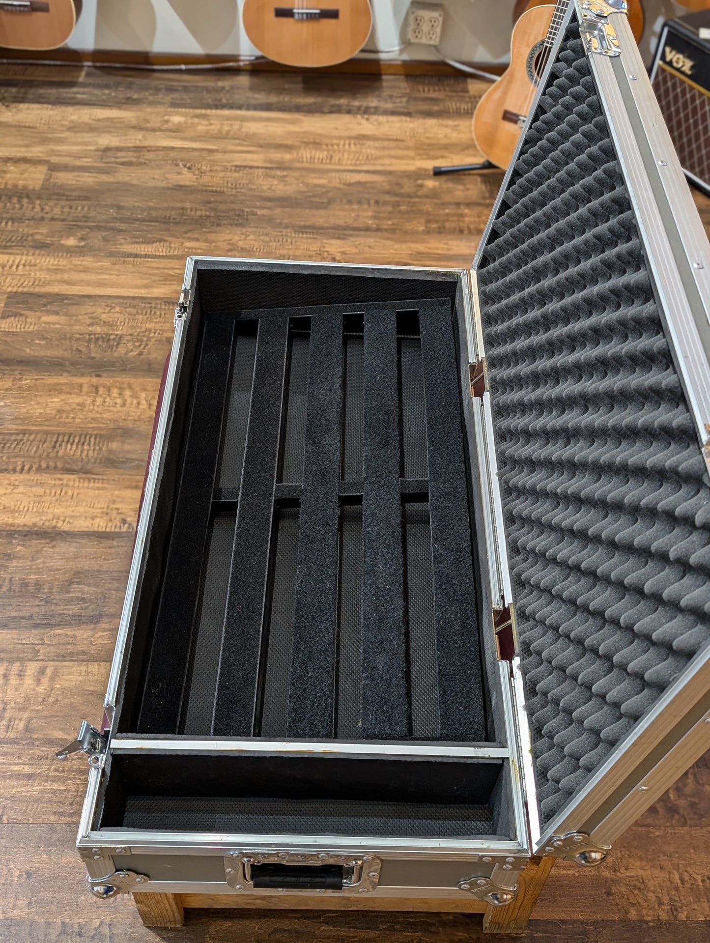 Pedaltrain PT-PRO Pedalboard w/Flight Case (Used)