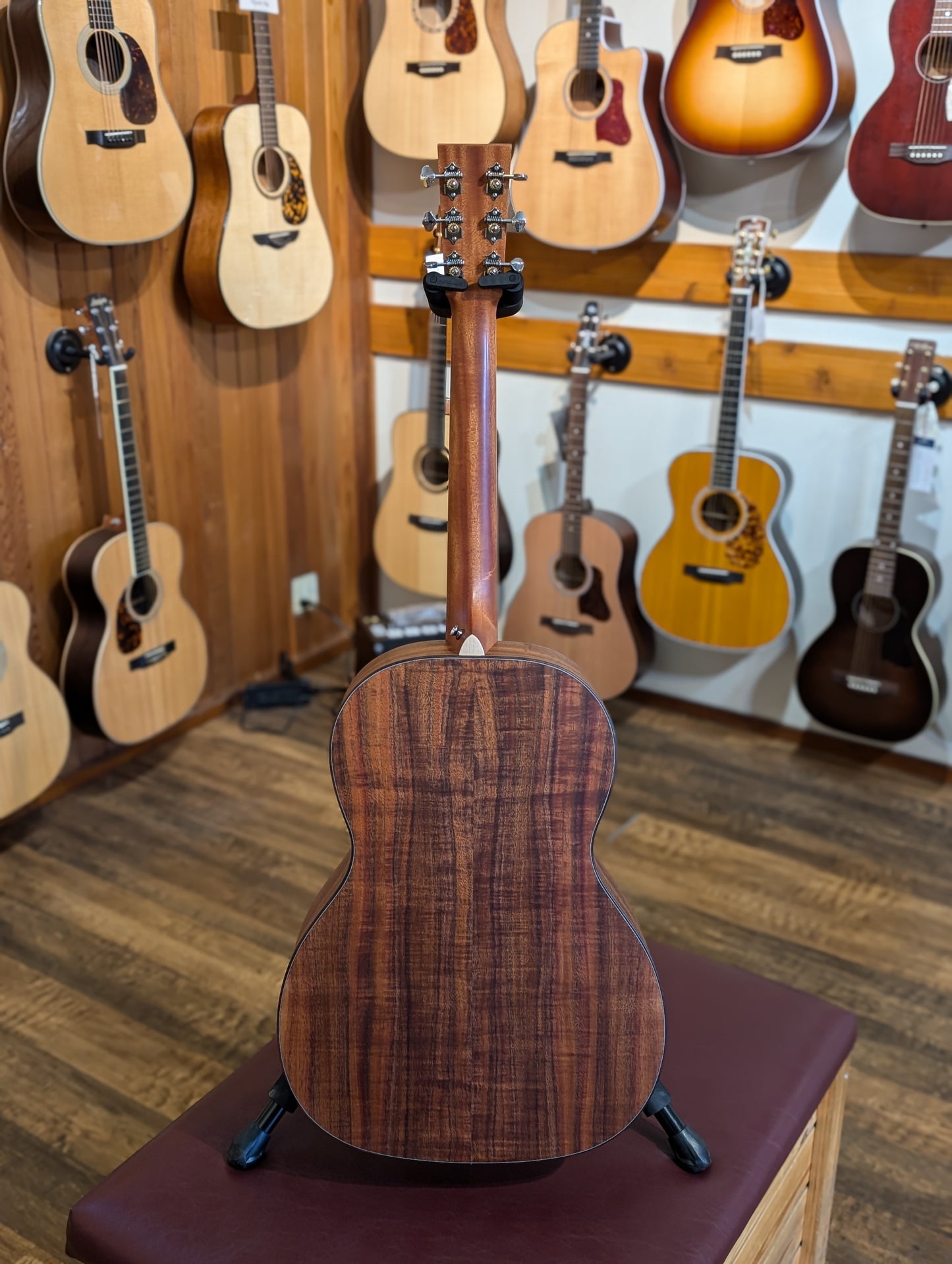 Larrivée 000-40 Koa Special Edition Acoustic Guitar w/Case (2023)