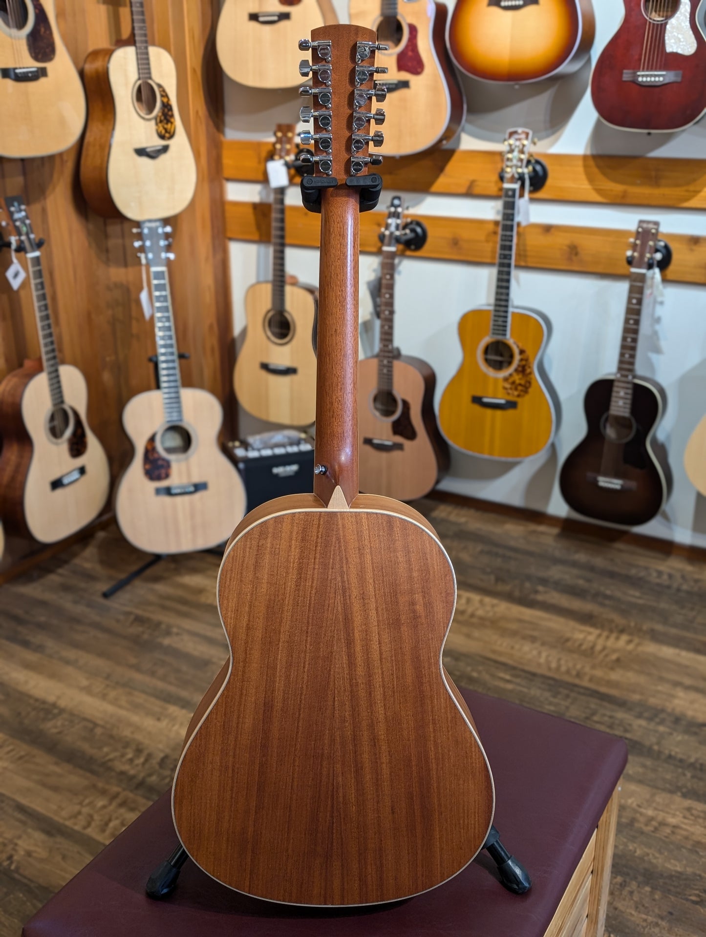Larrivée L-02 Mahogany 12-String Acoustic Guitar w/Case (2014)