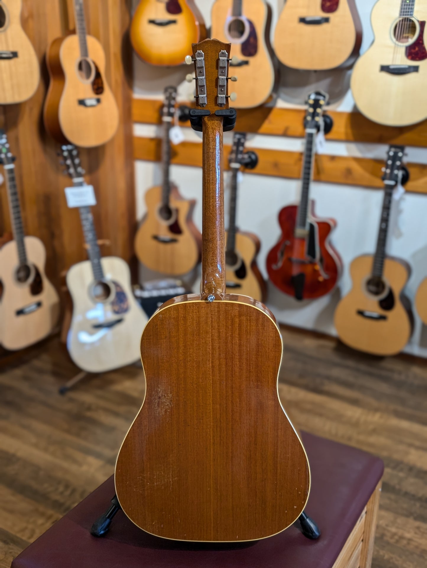 Gibson J-50 Slope Shoulder Dreadnought Acoustic Guitar w/Case - Natural (1956)