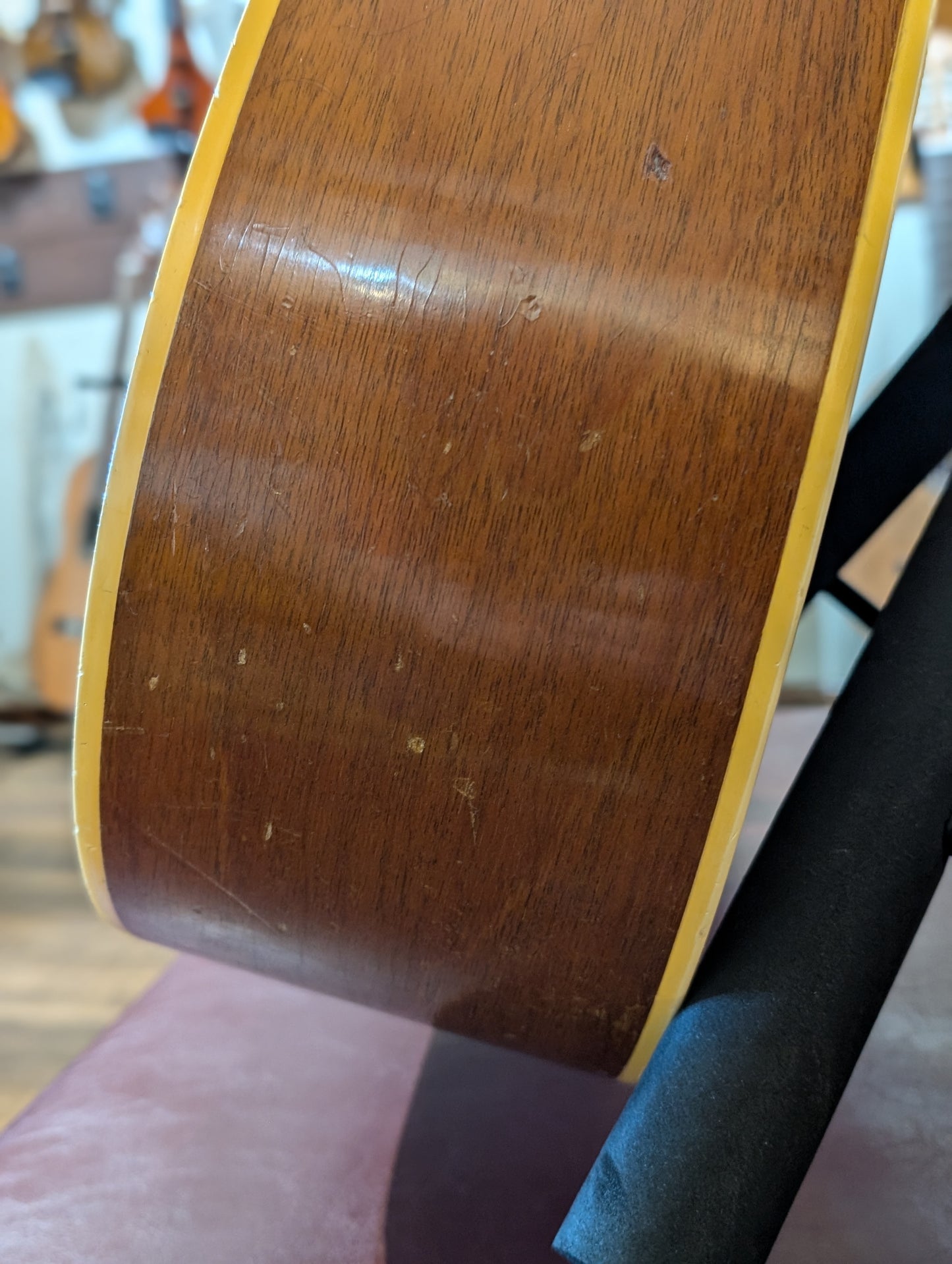 Gibson J-50 Slope Shoulder Dreadnought Acoustic Guitar w/Case - Natural (1956)