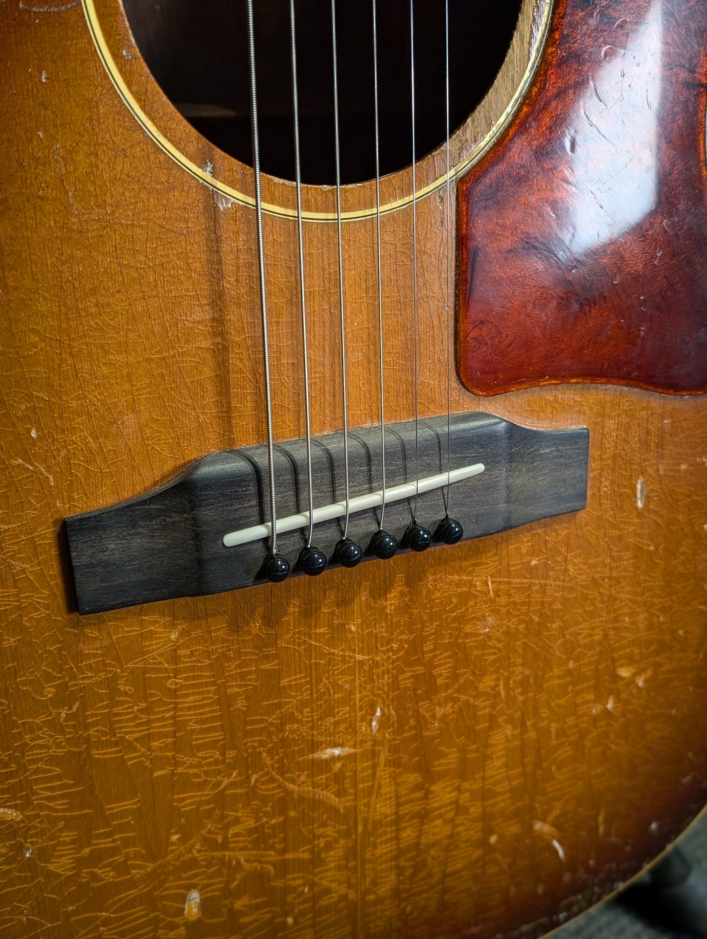 Gibson LG-1 Acoustic Guitar w/Case - Sunburst (1964)