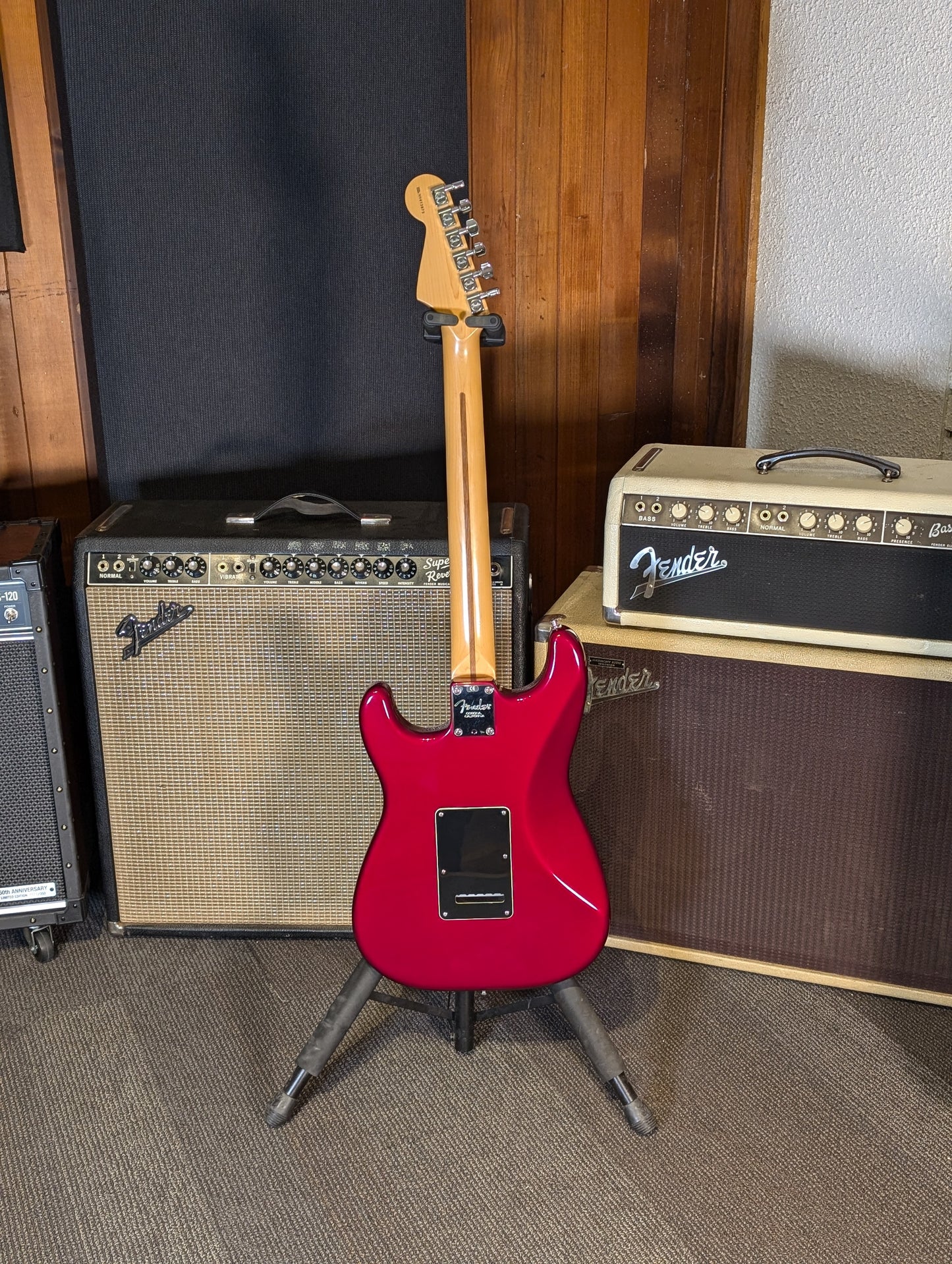Fender USA Roadhouse Strat w/Case - Candy Apple Red with Rosewood Board (1999)