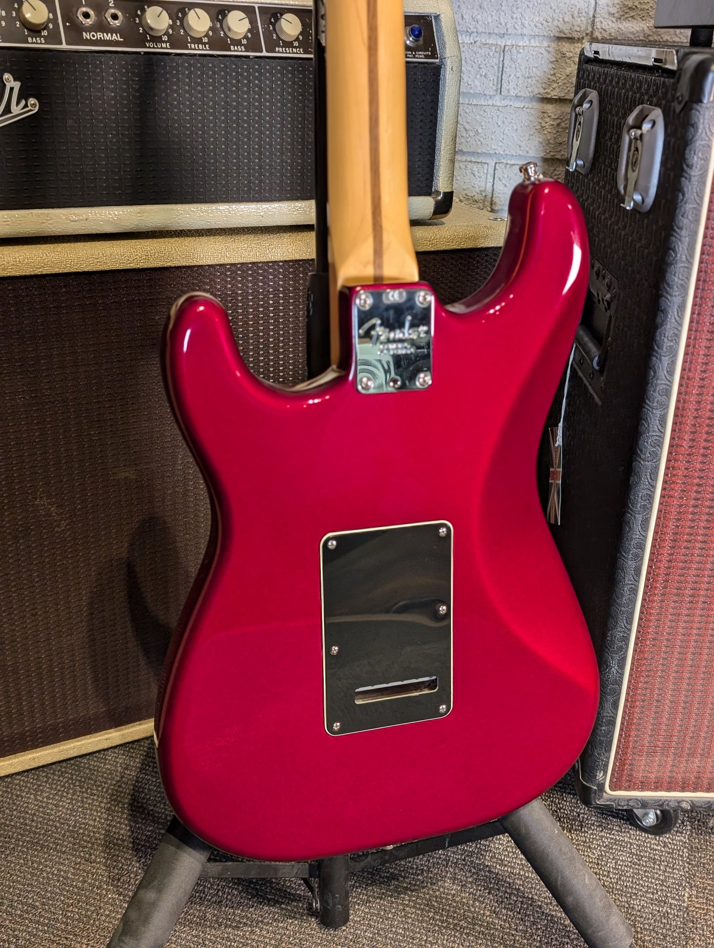 Fender USA Roadhouse Strat w/Case - Candy Apple Red with Rosewood Board (1999)