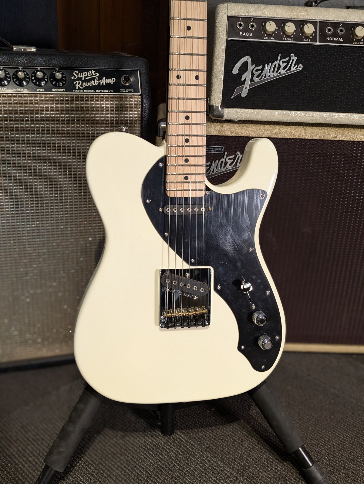 G&L Limited Edition ASAT Classic Summer Series Electric Guitar w/Gig Bag - Vintage White (Serial #CLF2408046)