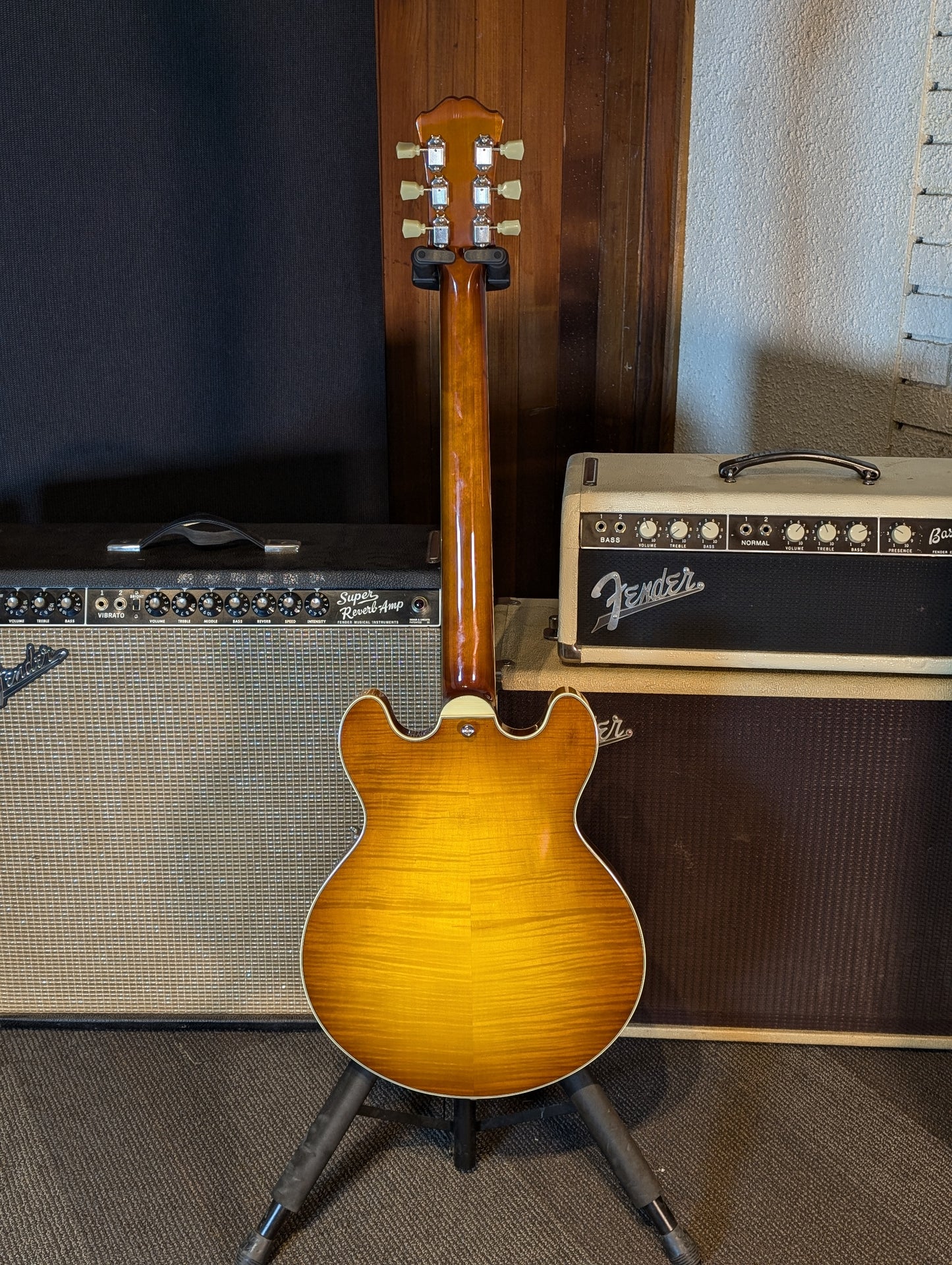 Eastman T484 Thinline Semi-Hollow Electric Guitar w/Case - Goldburst (Serial #P2302222)